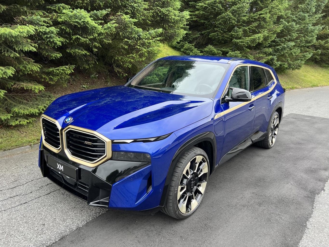 BMW XM - 7/2024 - 800 km