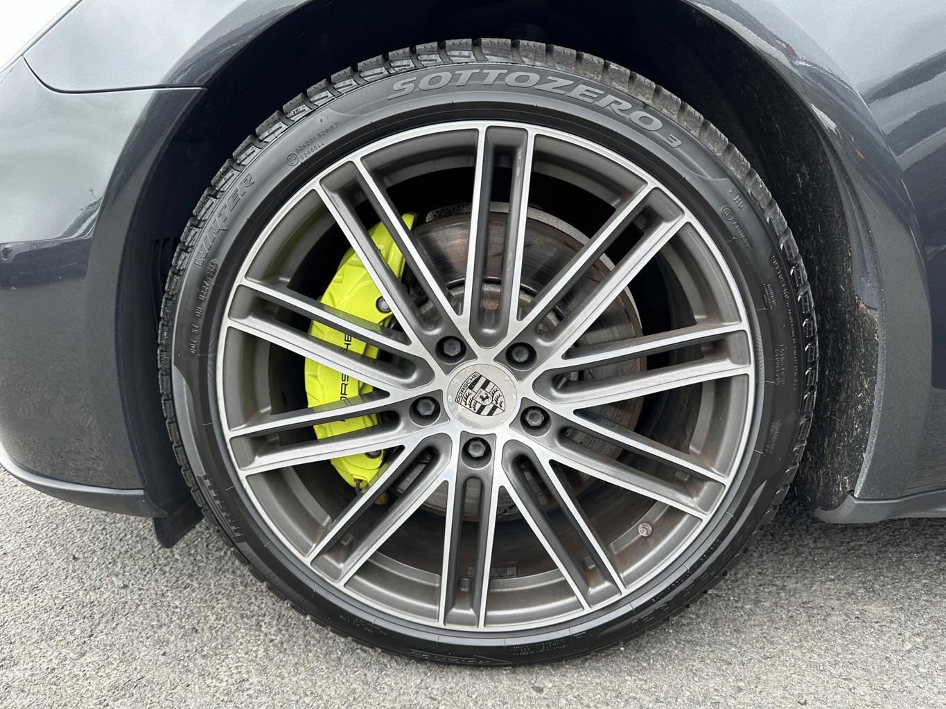 Porsche Panamera 4 E-Hybrid - 7/2017 - 54þ. km