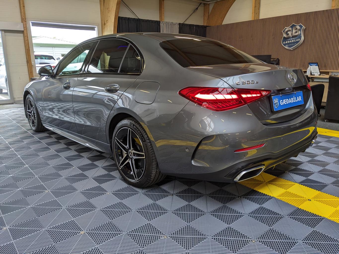 Mercedes-Benz C 300e AMG - 7/2022 - 8þ. km