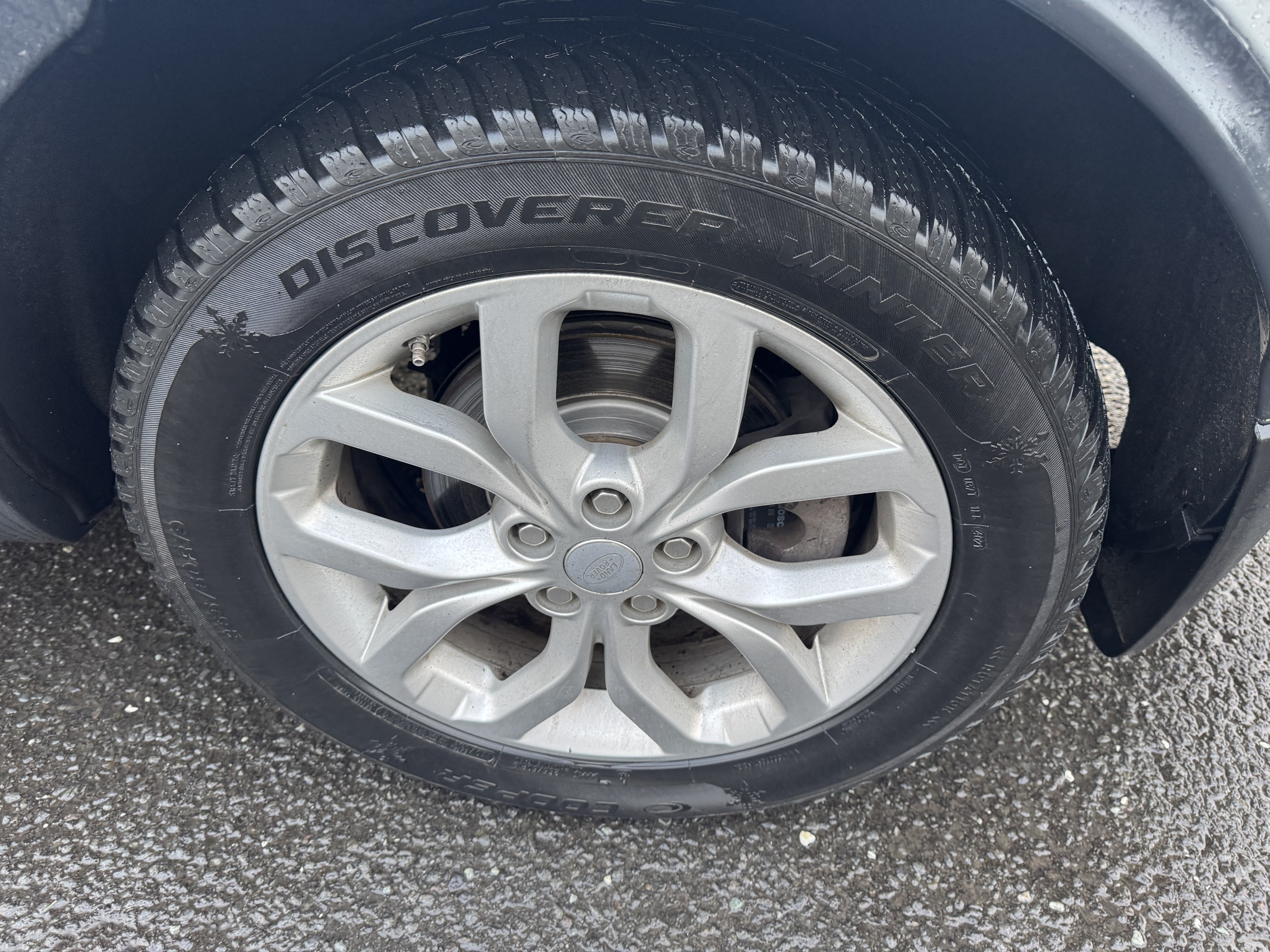 Land Rover Discovery 5 S - 2018 - 142þ. km