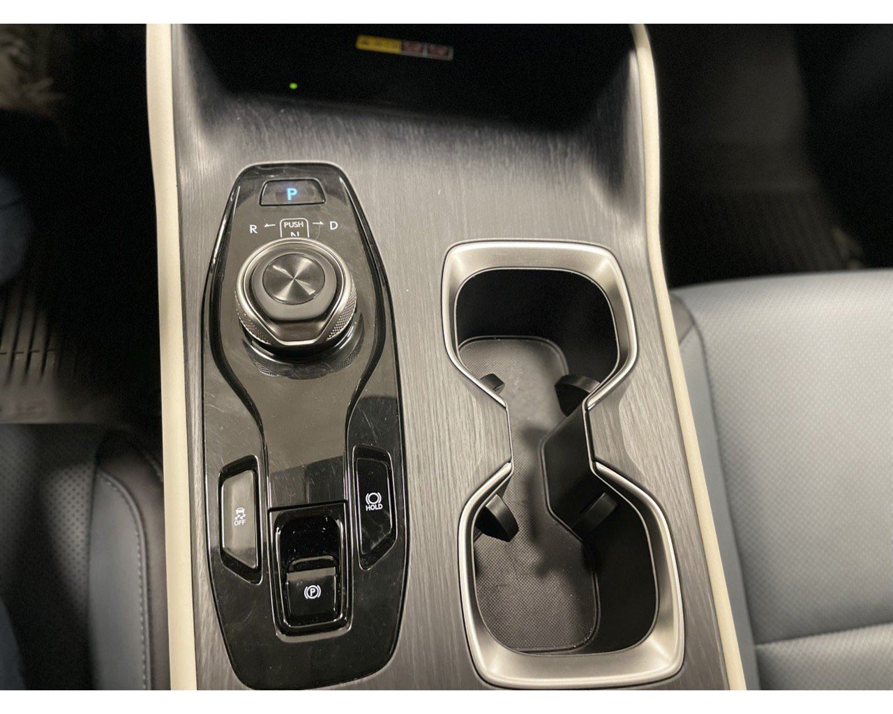 Lexus RZ 450E - 6/2023 - 10þ. km