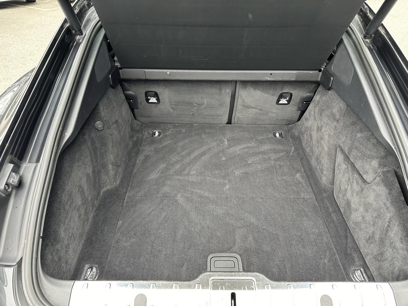 Porsche Panamera 4 E-Hybrid - 7/2017 - 54þ. km