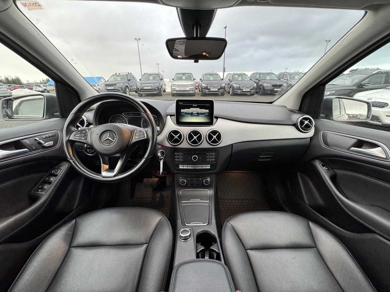 Mercedes-Benz  B200 CDI 4Matic - 5/2015 - 110þ. km