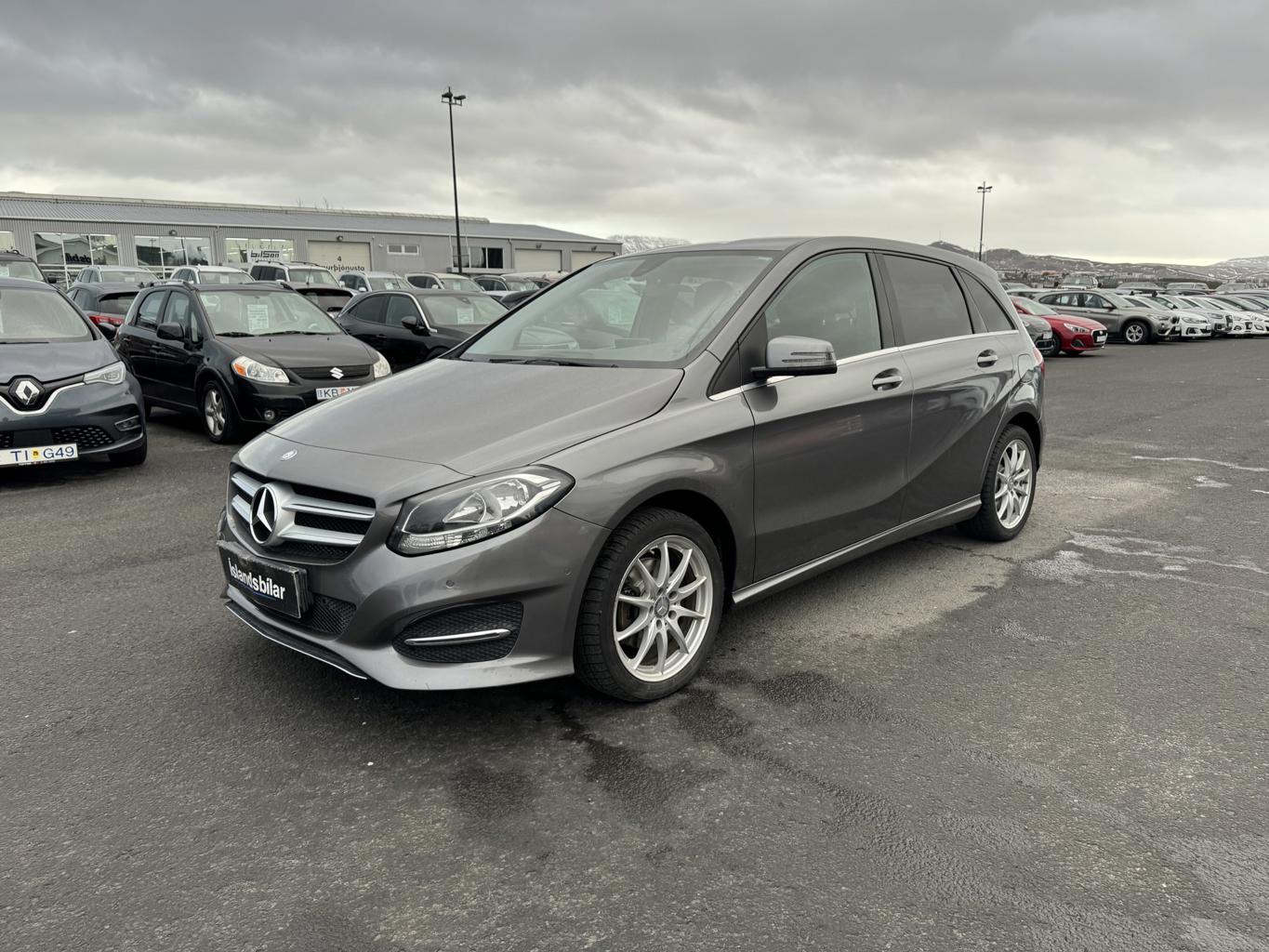 Mercedes-Benz  B200 CDI 4Matic - 5/2015 - 110þ. km