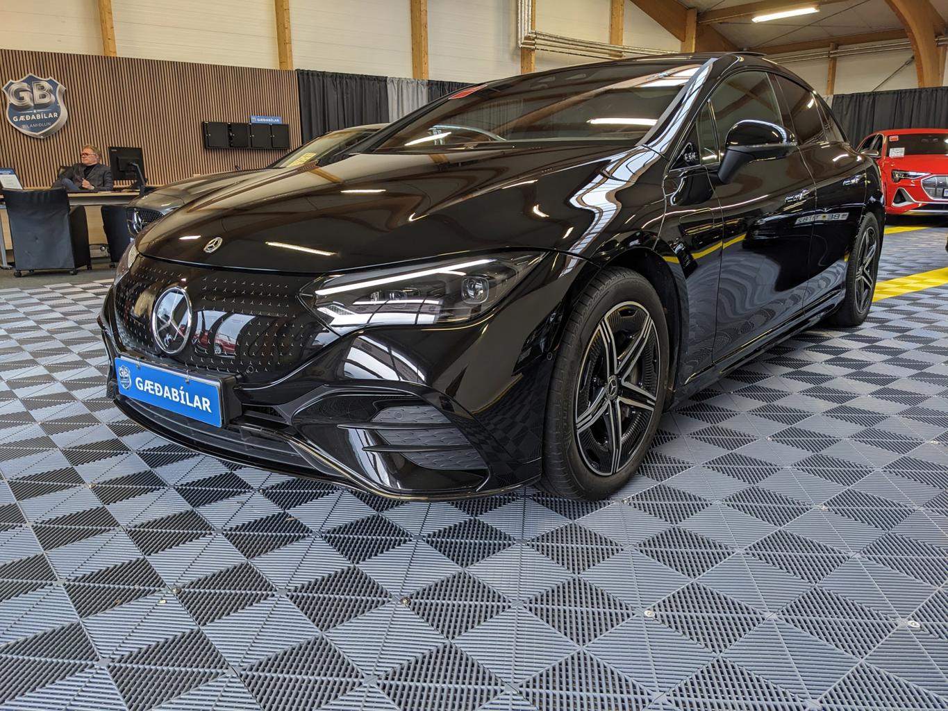 Mercedes-Benz EQE 350 Power AMG - 1/2023 - 17þ. km