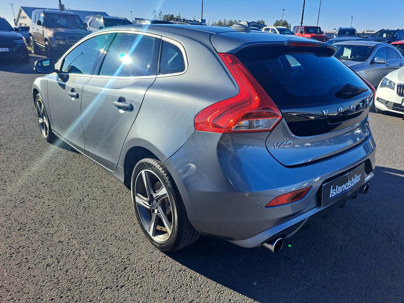 Volvo V40 R-Design - 5/2016 - 87þ. km