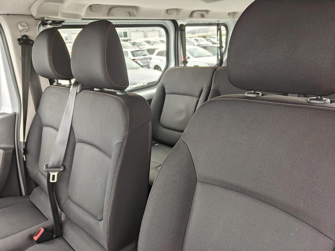 Renault Trafic 8 manna - 3/2017 - 210þ. km