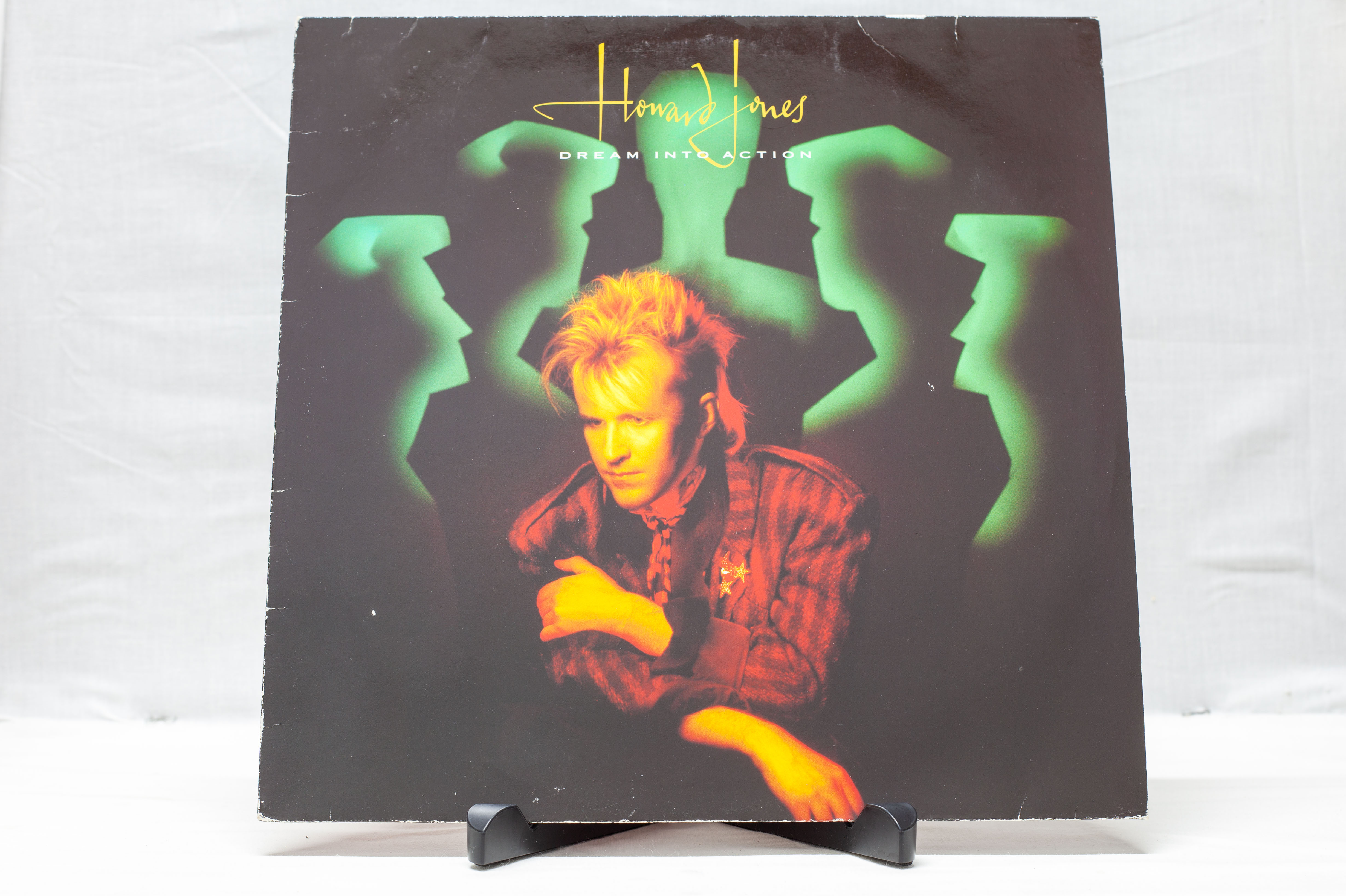 Howard Jones – Dream Into Action