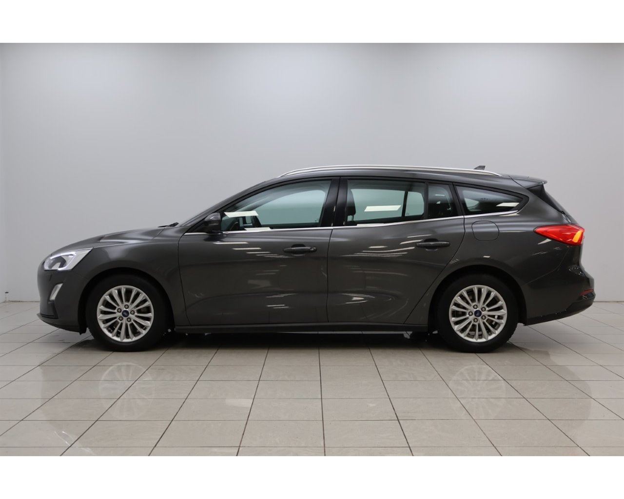 Ford Focus Titanium - 5/2019 - 63þ. km