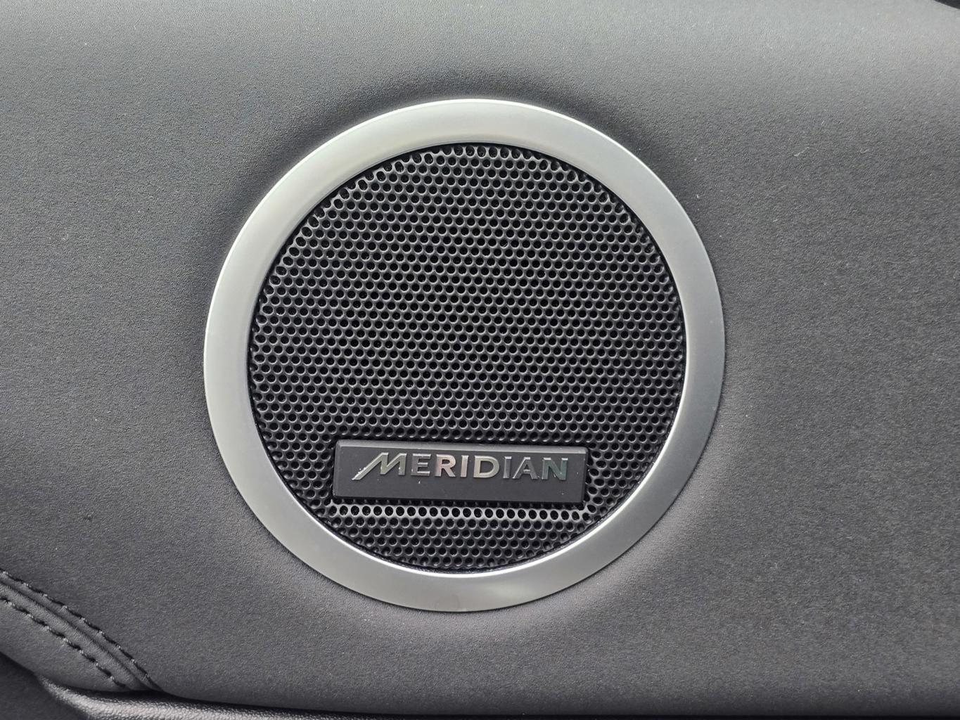 Landrover Discovery 5 HSE - Vél í ábyrgð - 5/2017 - 126þ. km