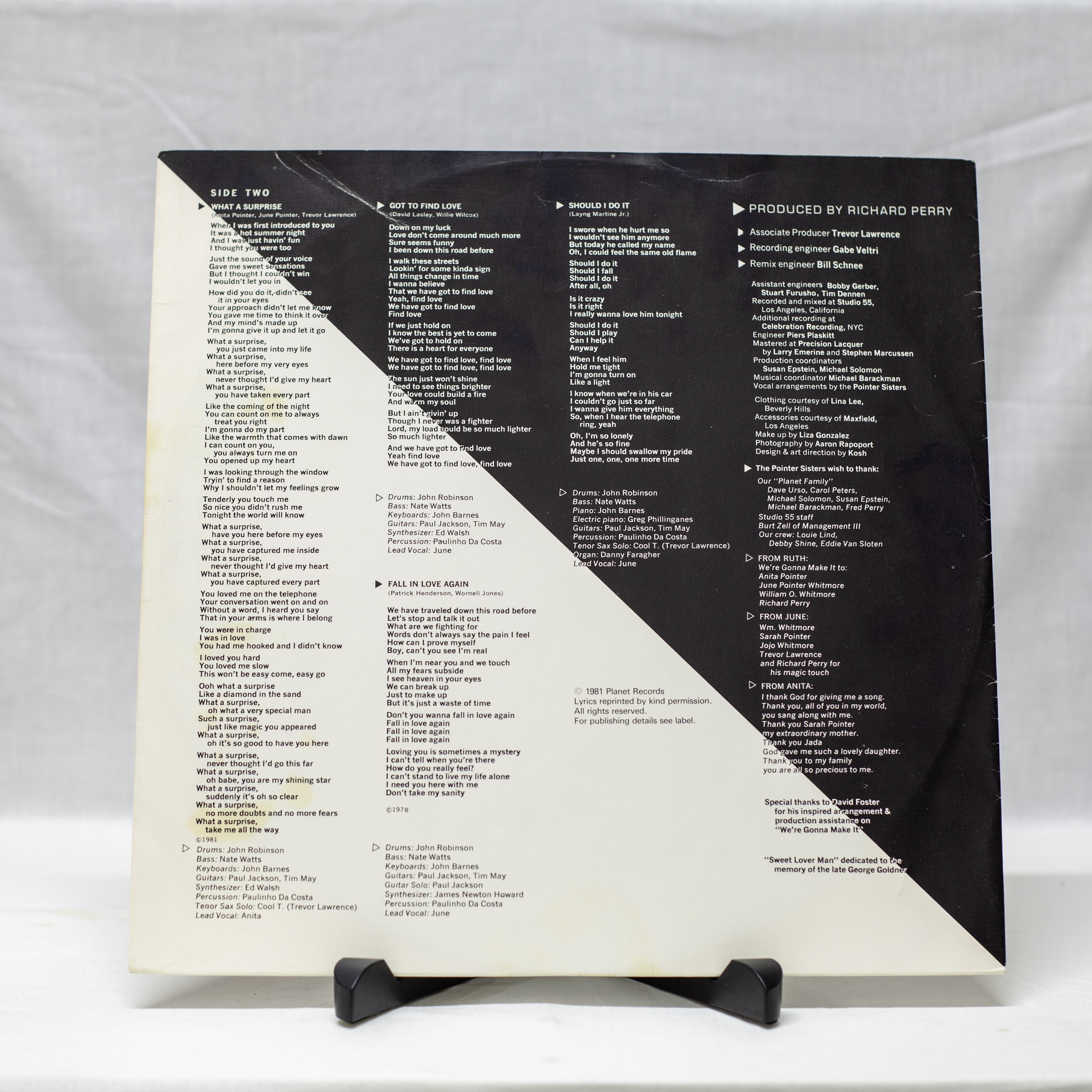 Pointer Sisters – Black & White