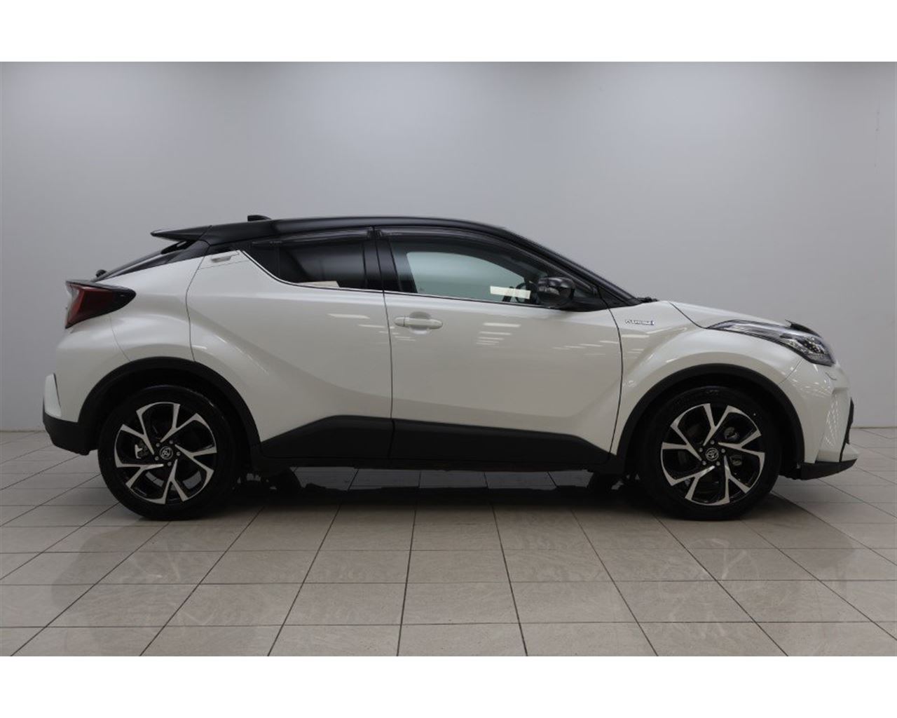 Toyota CH-R Club - 3/2022 - 39þ. km