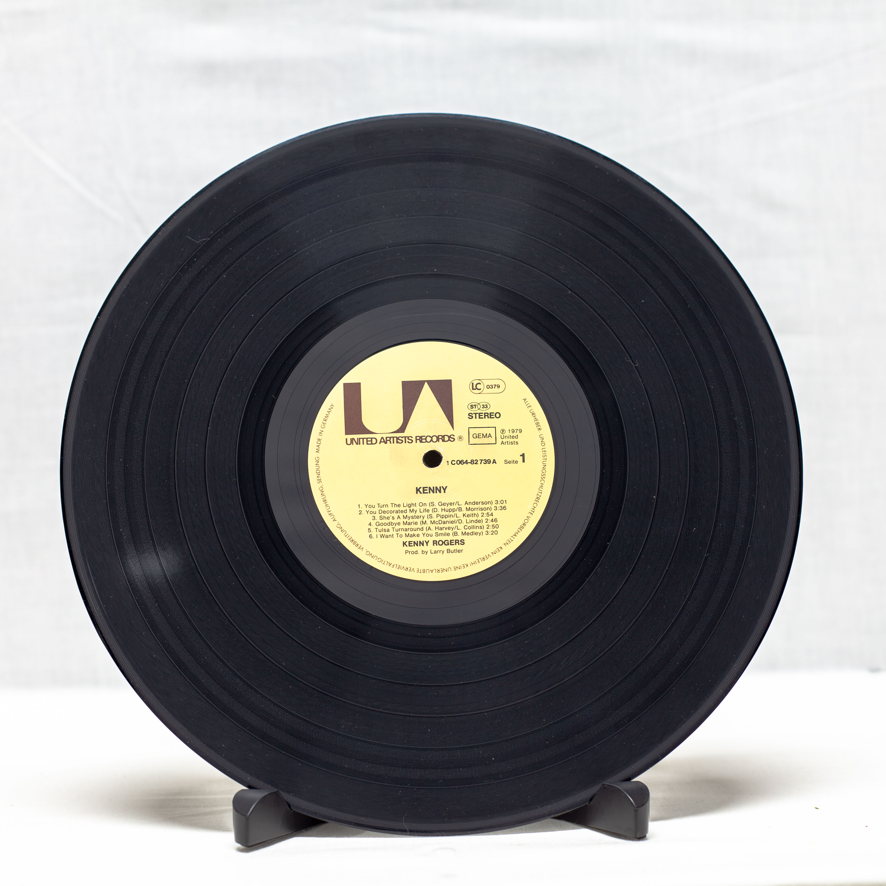 Kenny Rogers - Kenny