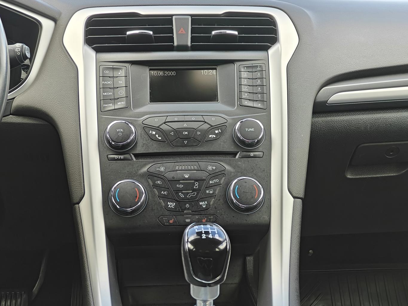 Ford Mondeo 1.5 - 3/2015 - 140þ. km