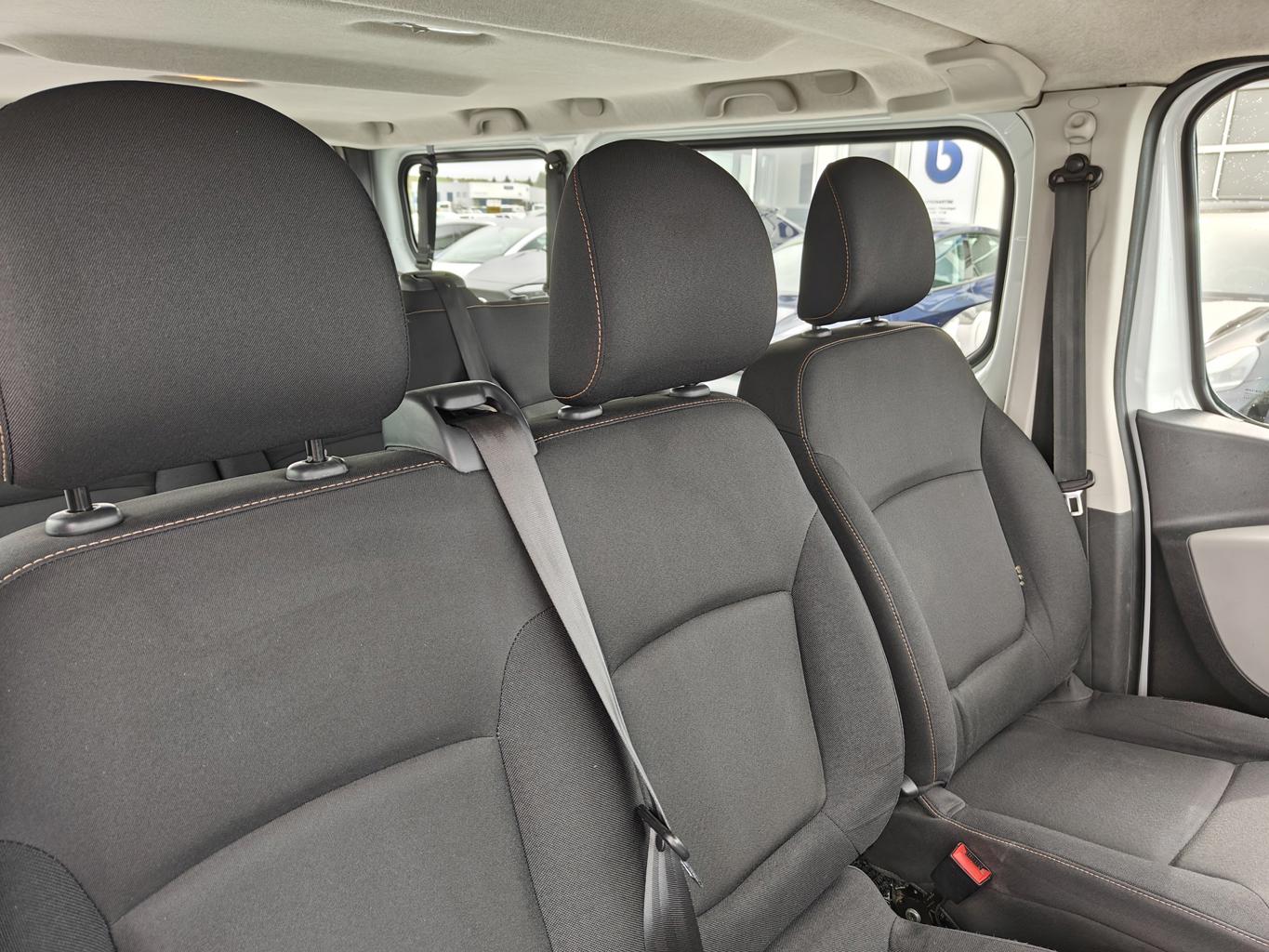 Renault Trafic 8 manna - 3/2017 - 210þ. km