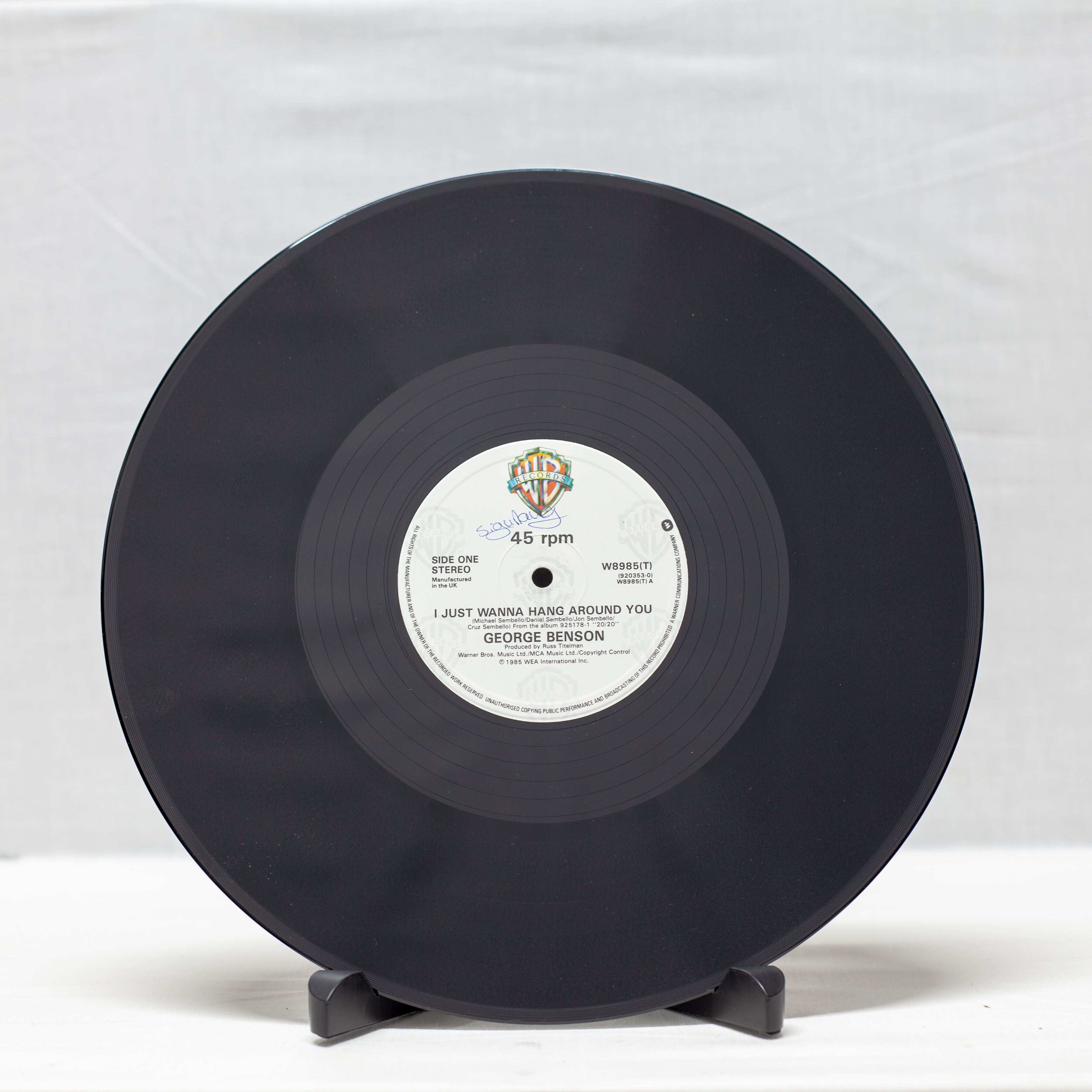 George Benson – I Just Wanna Hang Around You