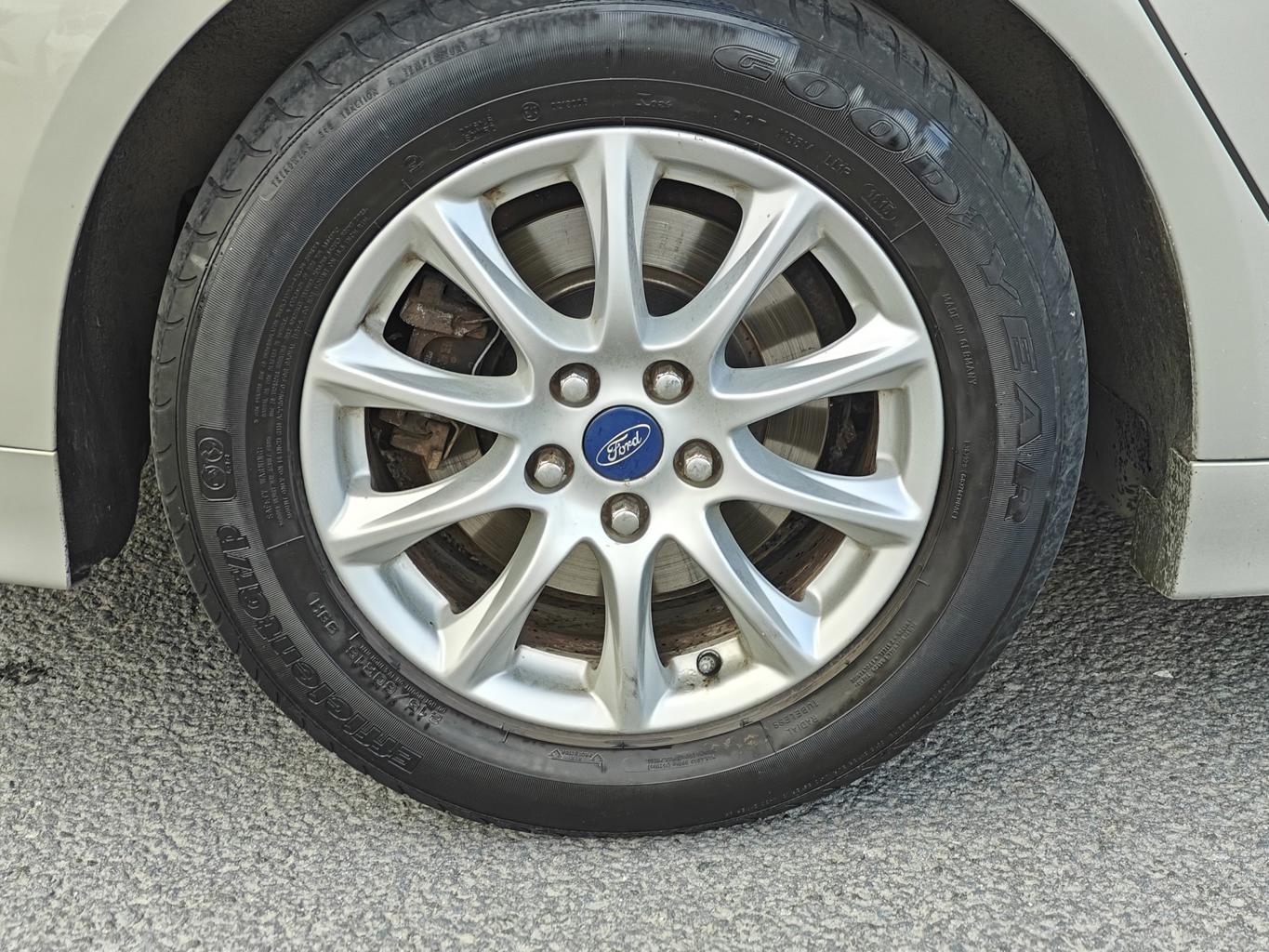 Ford Mondeo 1.5 - 3/2015 - 140þ. km