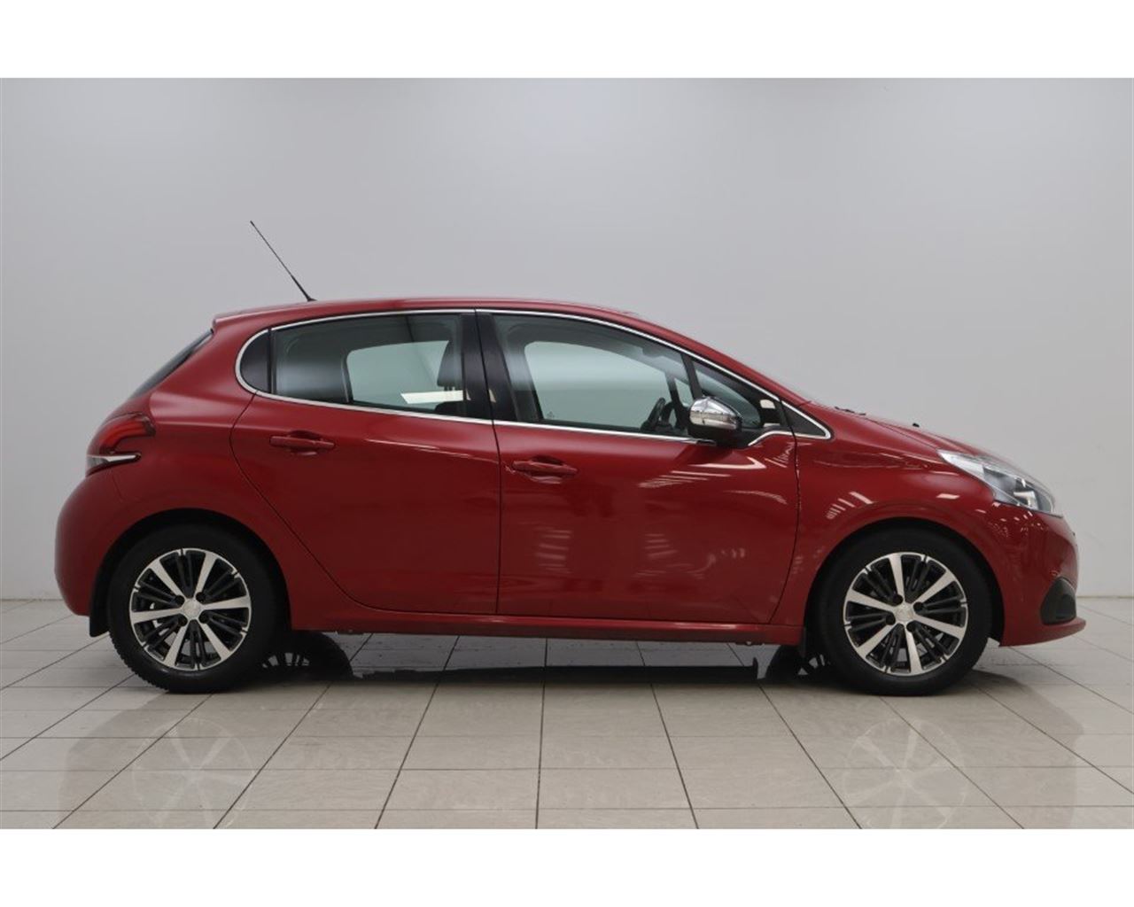 Peugeot 208 Allure - 5/2018 - 91þ. km