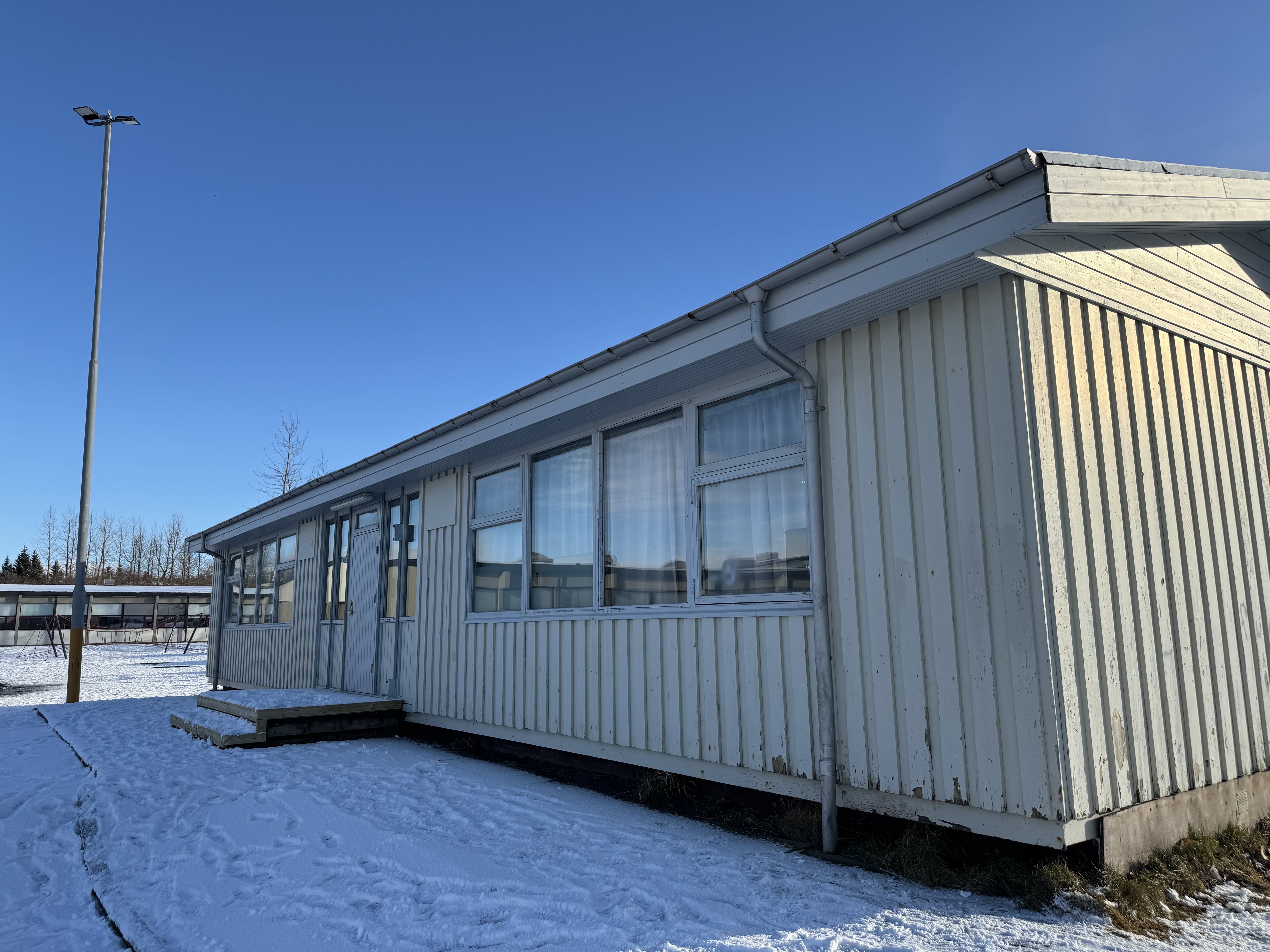 Færanleg húseining við Breiðholtsskóla