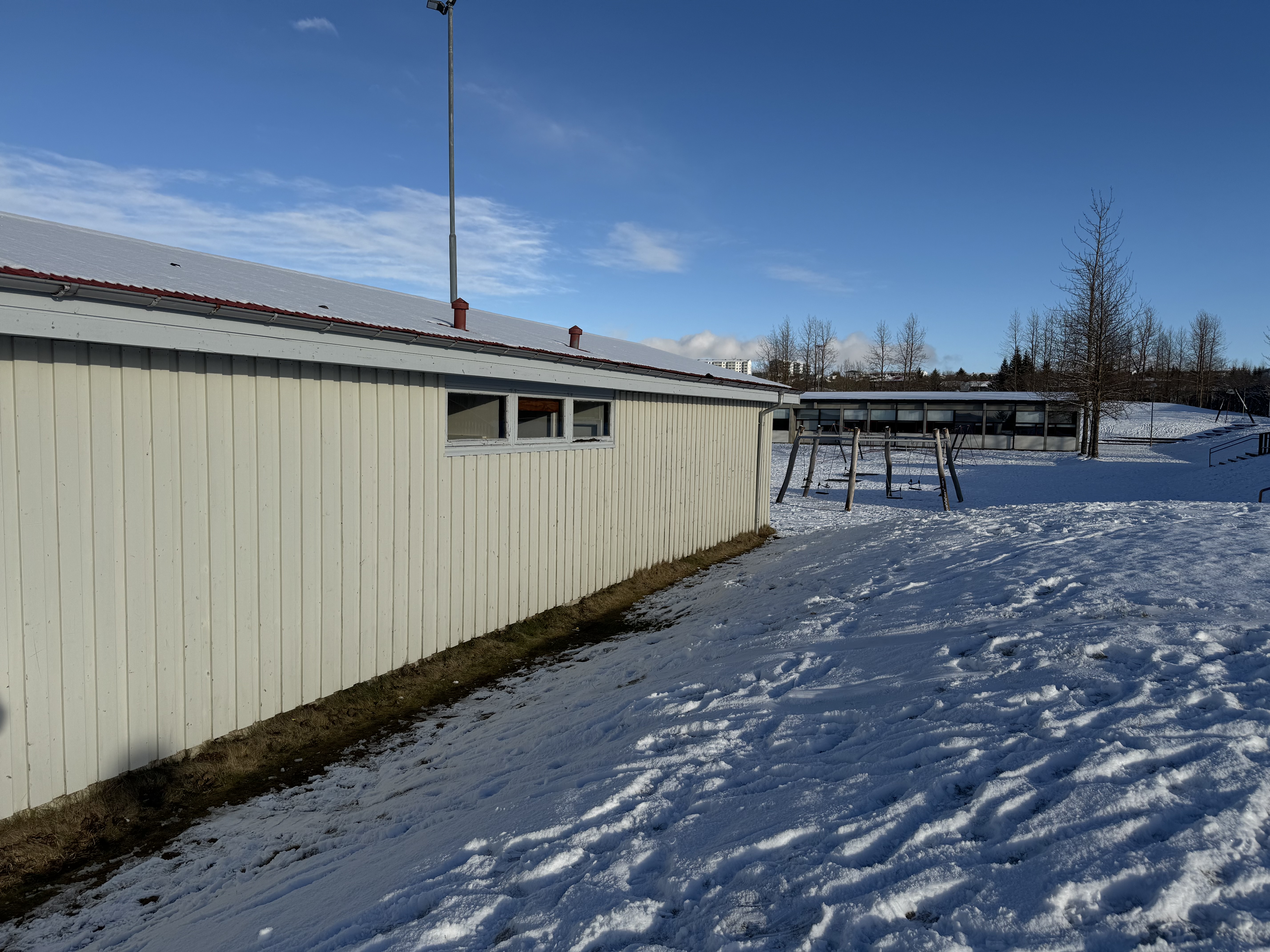 Færanleg húseining við Breiðholtsskóla