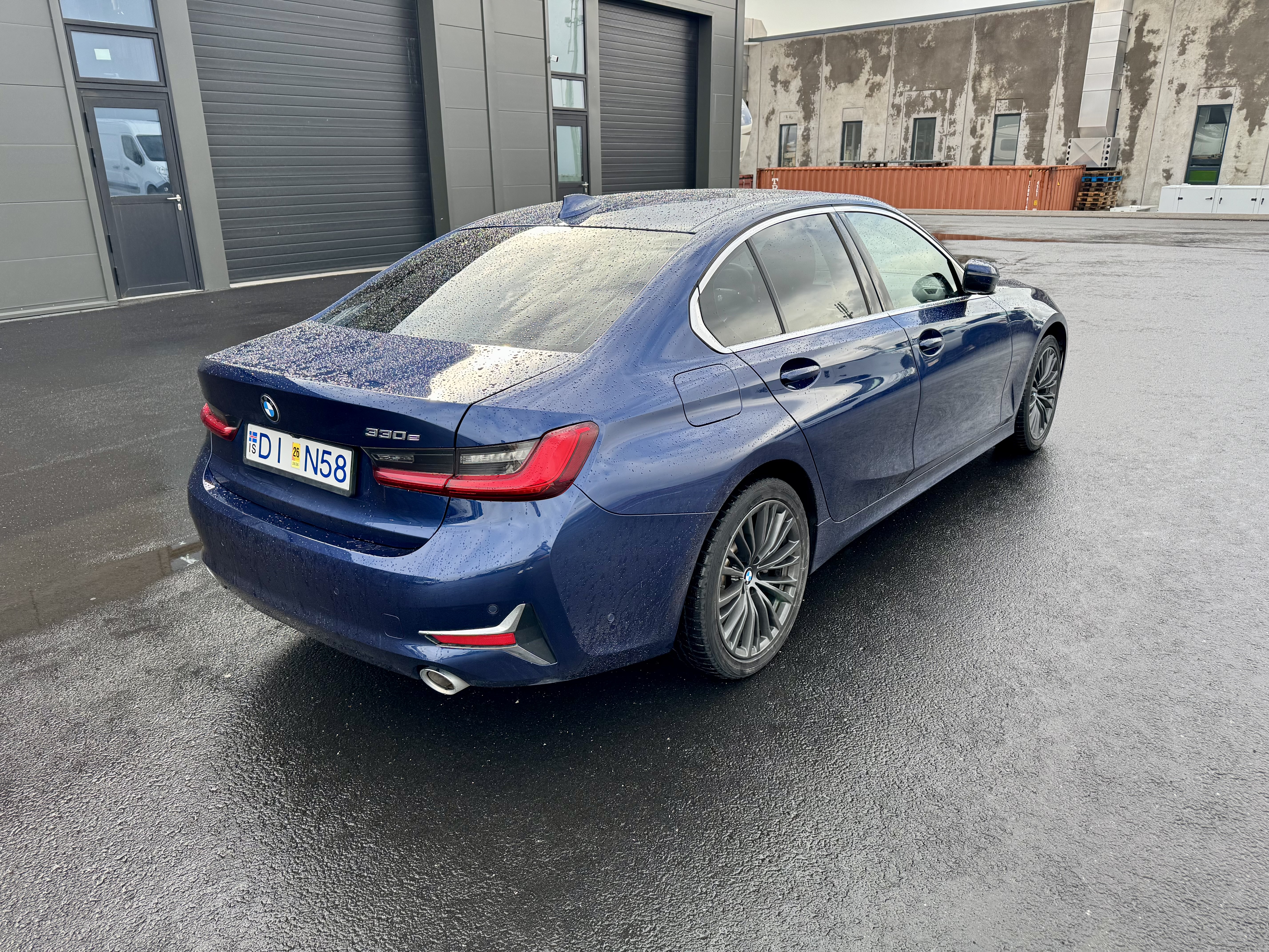 BMW 330e Luxury Line - 2020 - 63.000 km