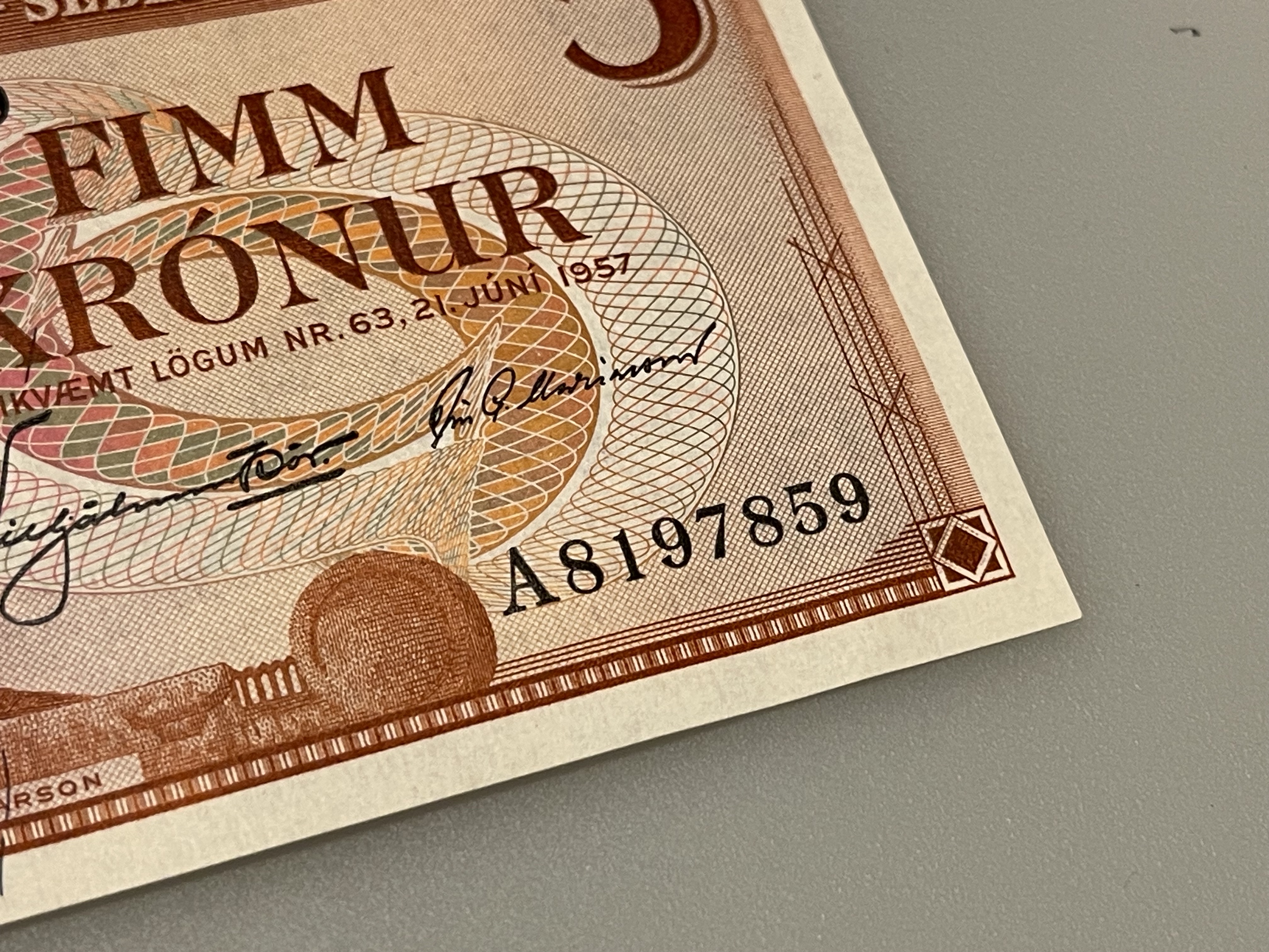 Íslenskur 5 króna seðill