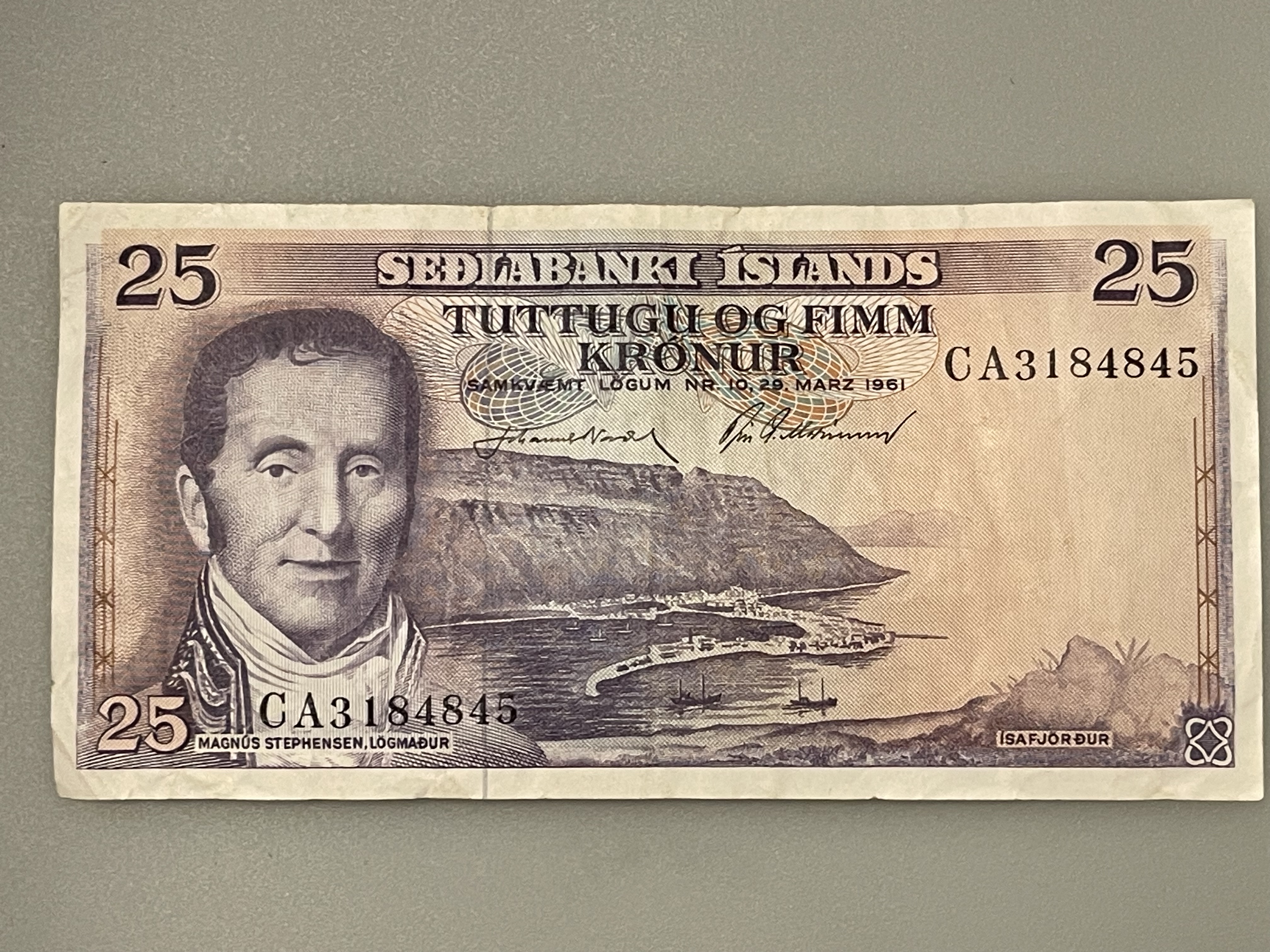 25 Krónur - Ísland - 1965-1972