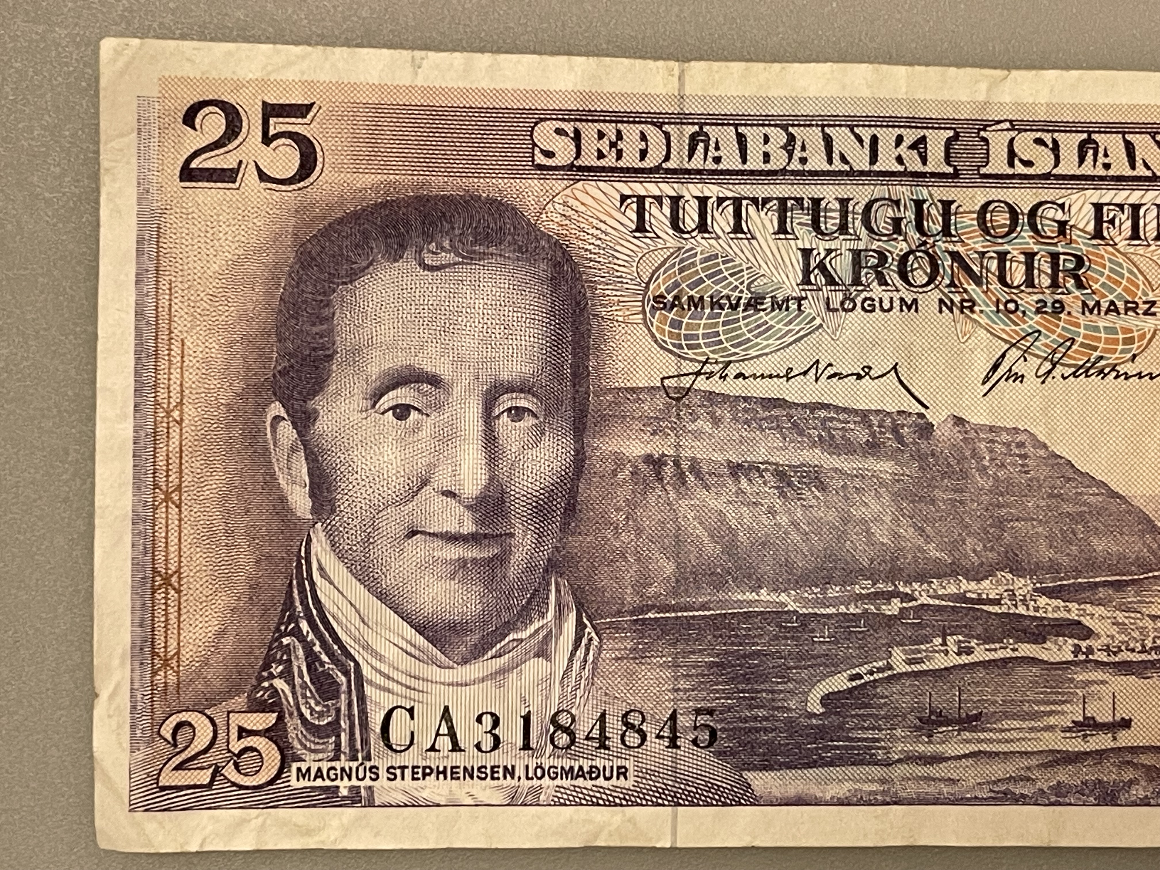 25 Krónur - Ísland - 1965-1972