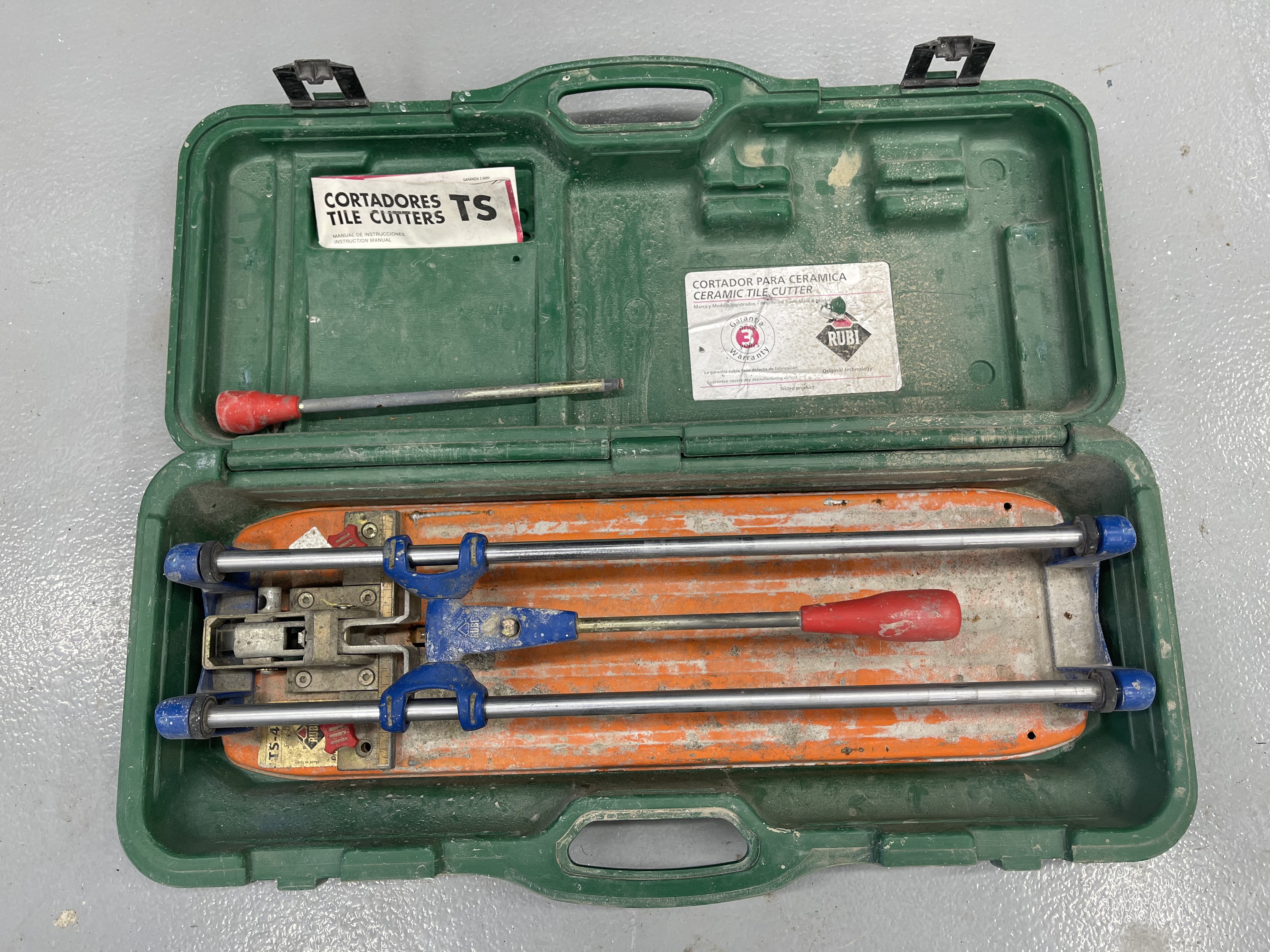 TS-40 Rubi flísaskeri