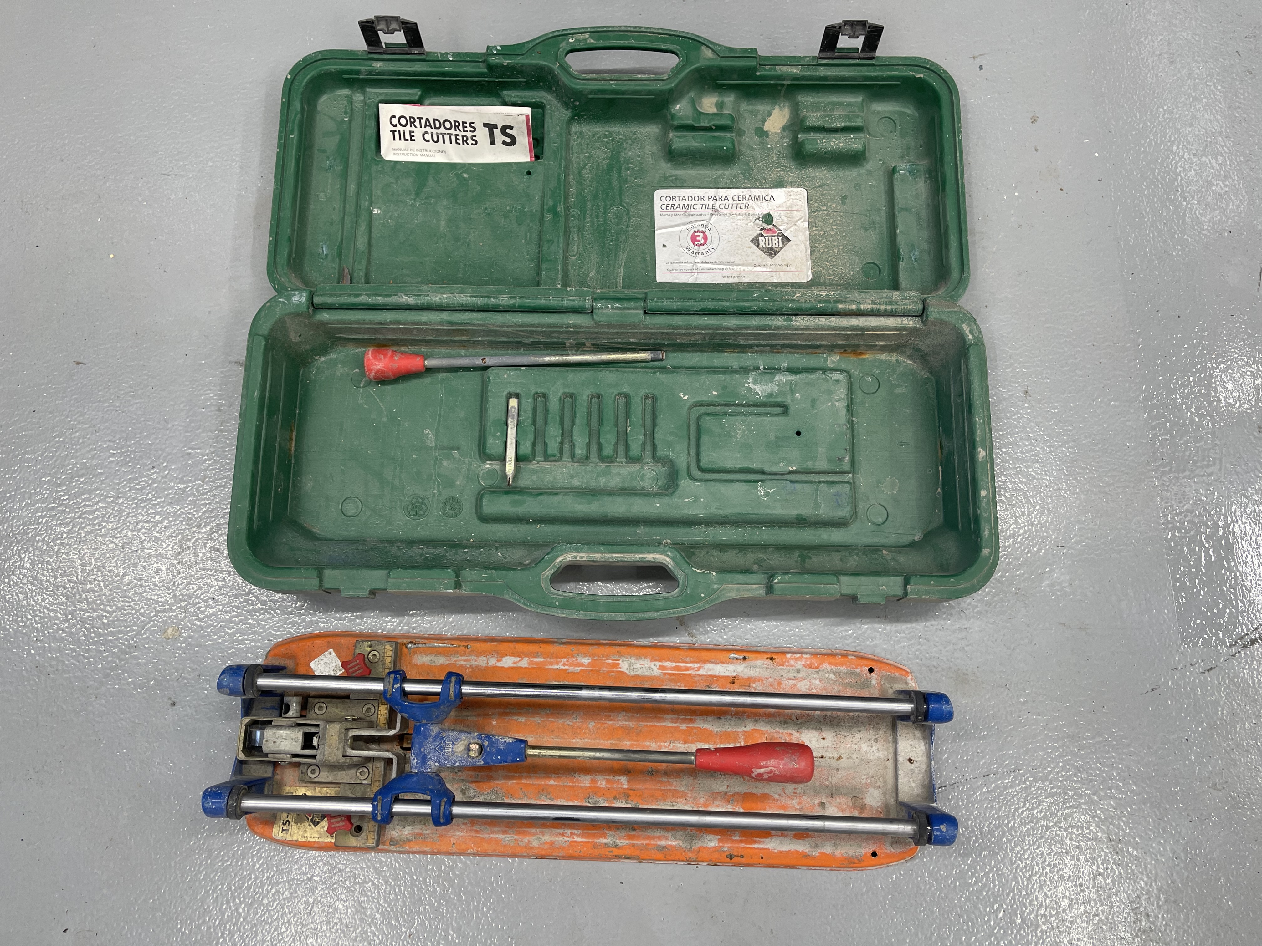 TS-40 Rubi flísaskeri