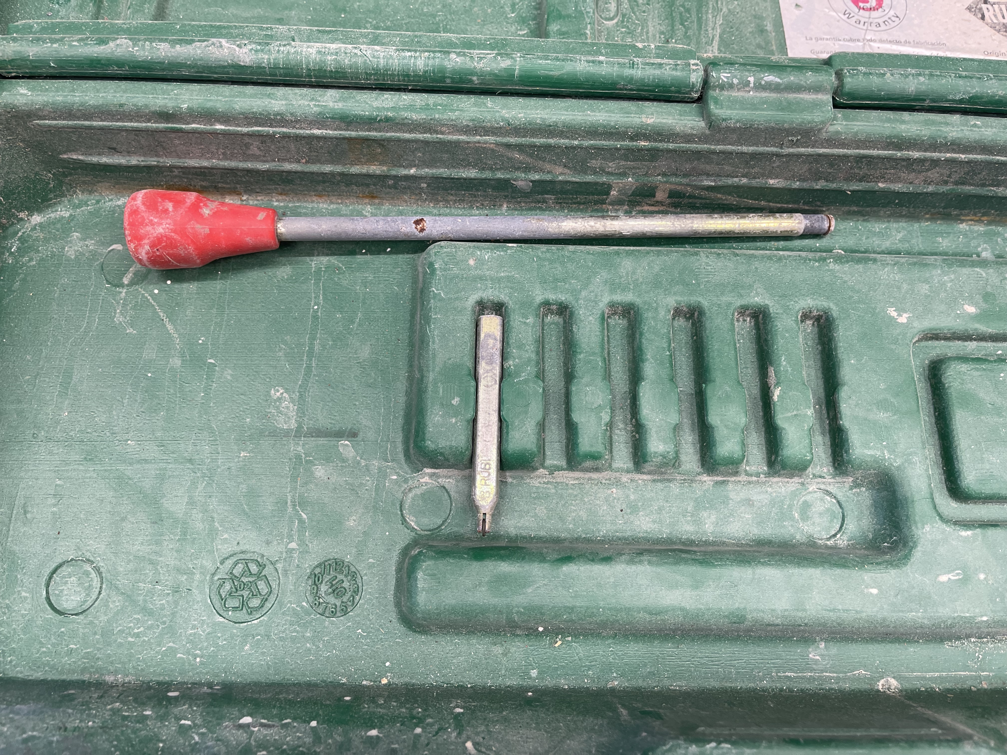 TS-40 Rubi flísaskeri