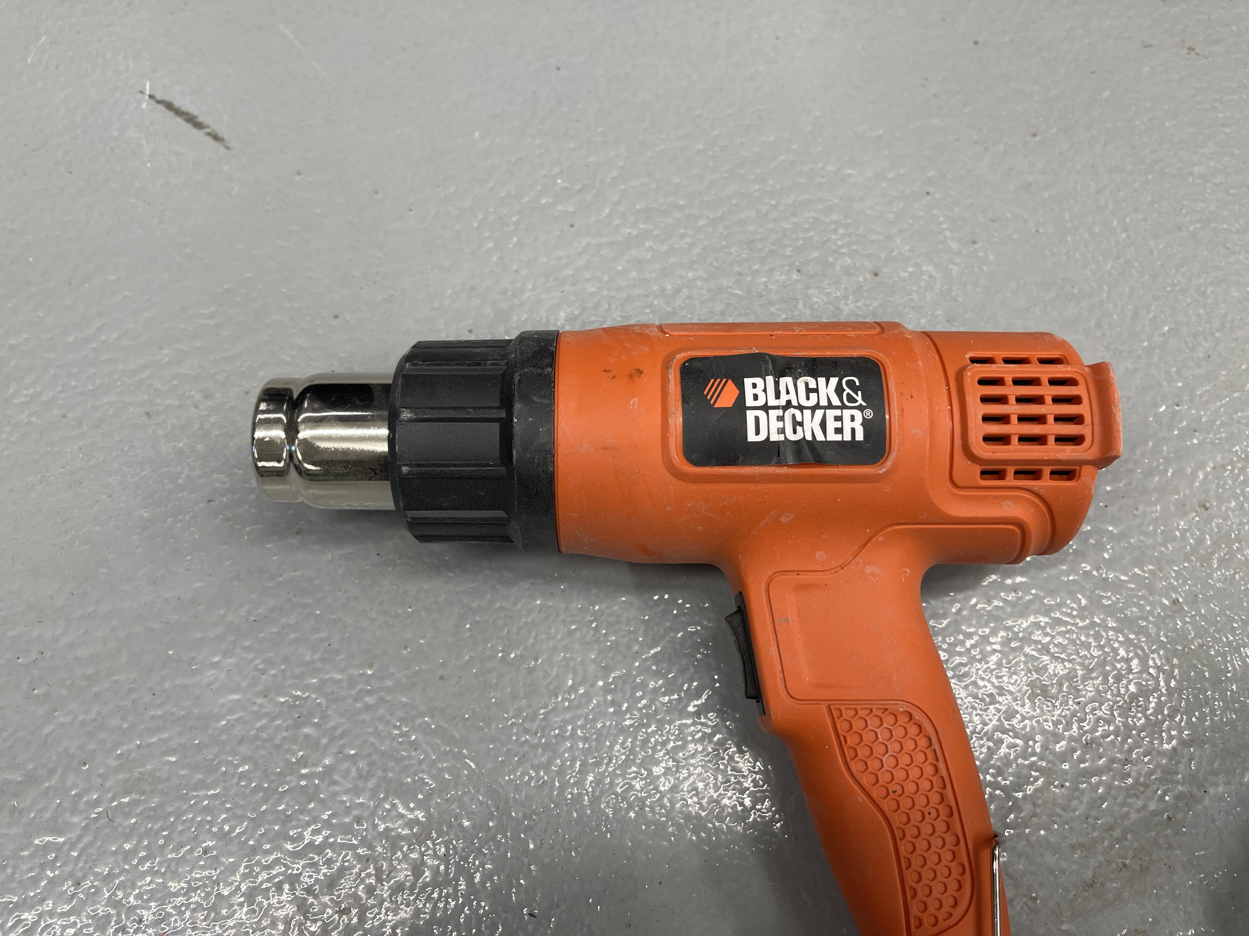 Verkfæra pakki: 2 borvélar, hitabyssa