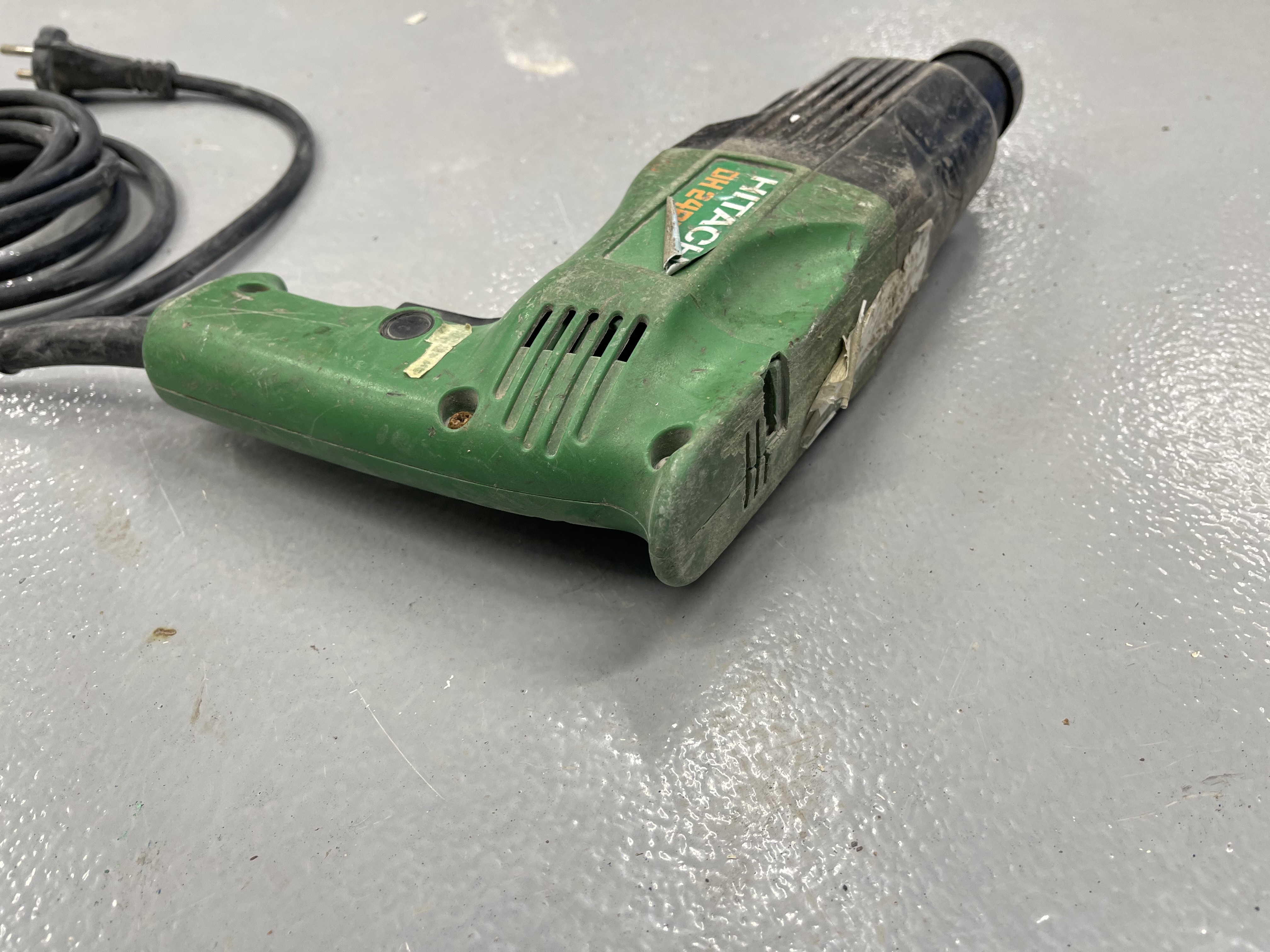 Verkfæra pakki: Makita, Hitachi, sög