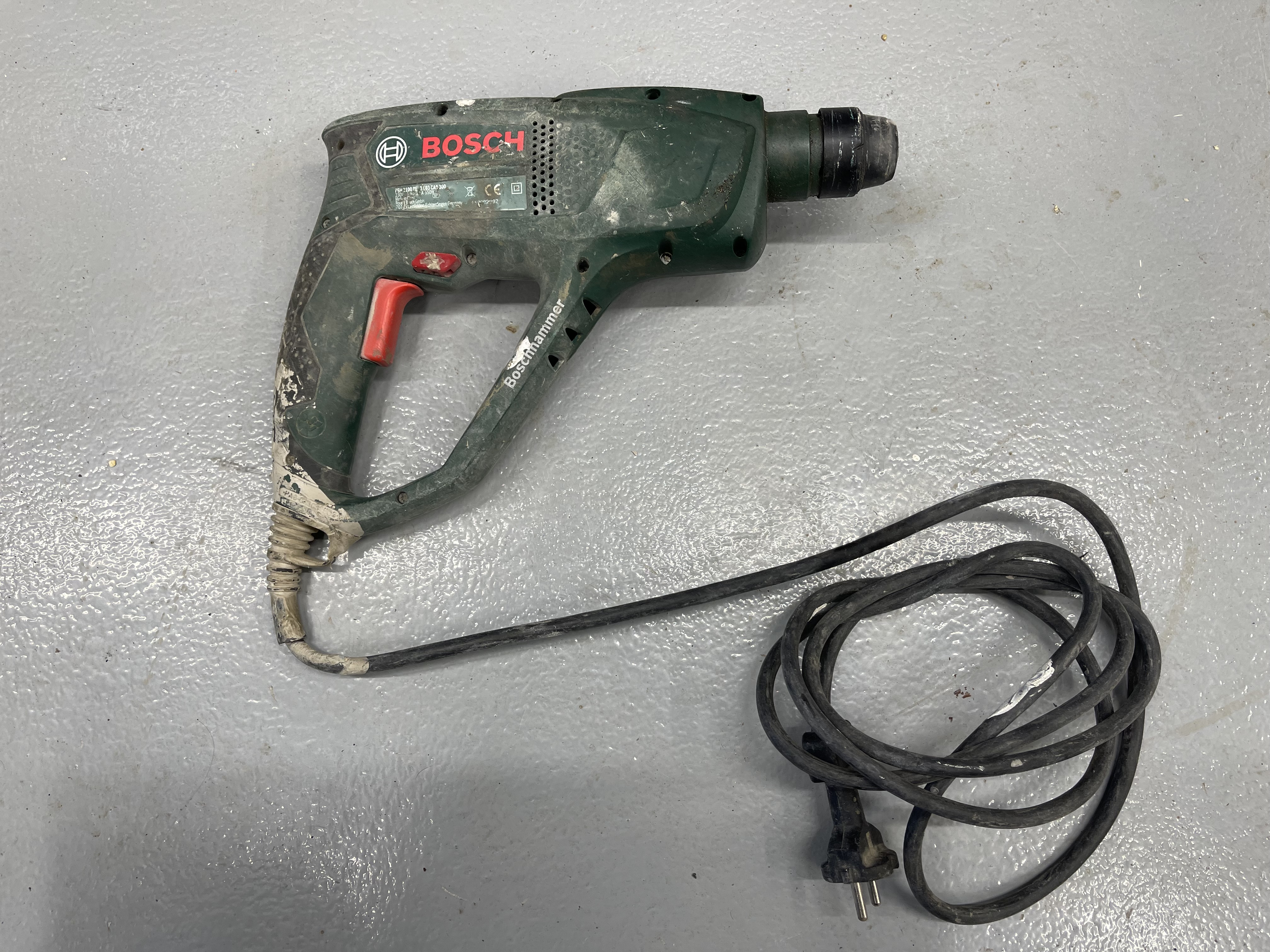 Verkfæra pakki: Drive, Bosch, ljós og fleira