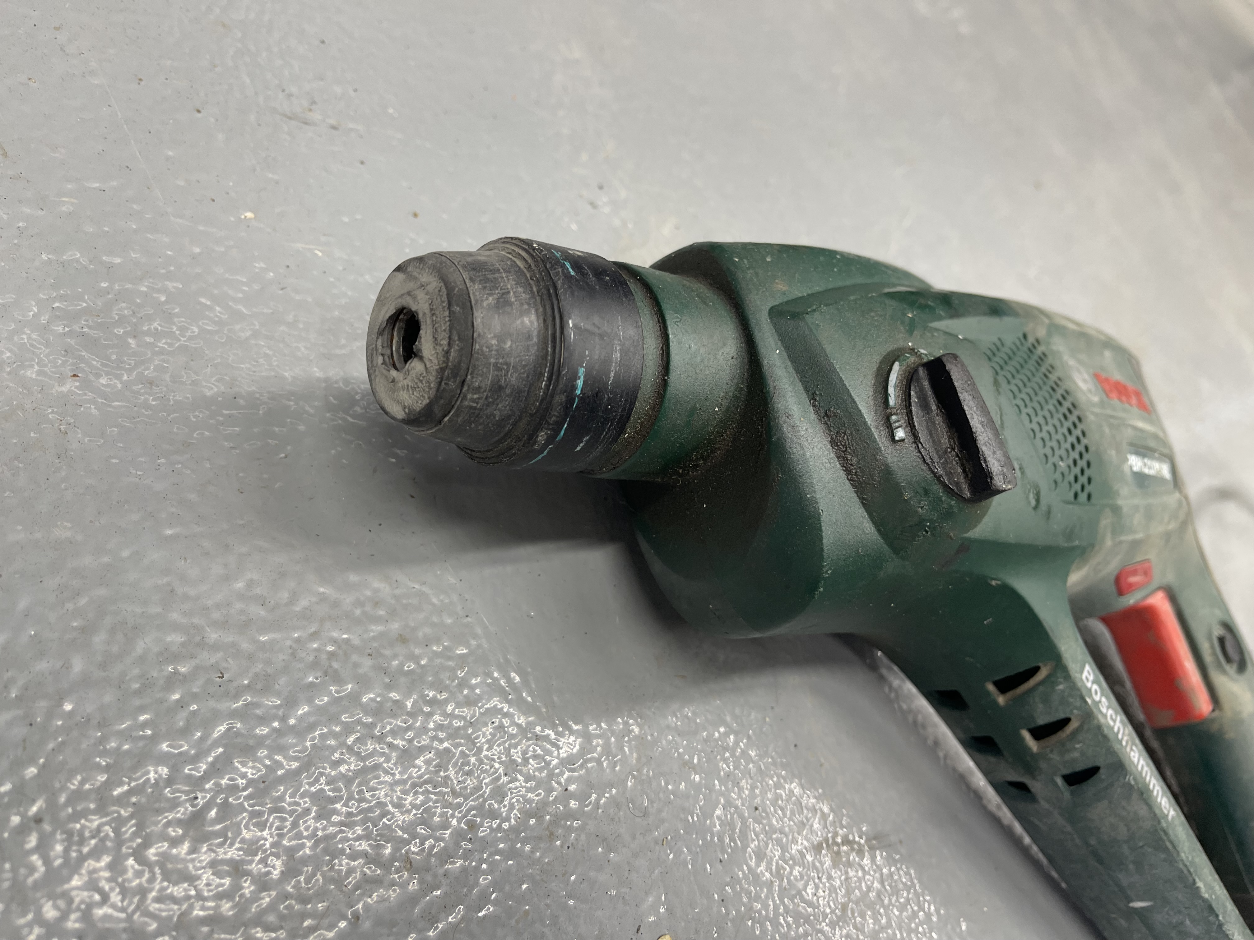 Verkfæra pakki: Drive, Bosch, ljós og fleira