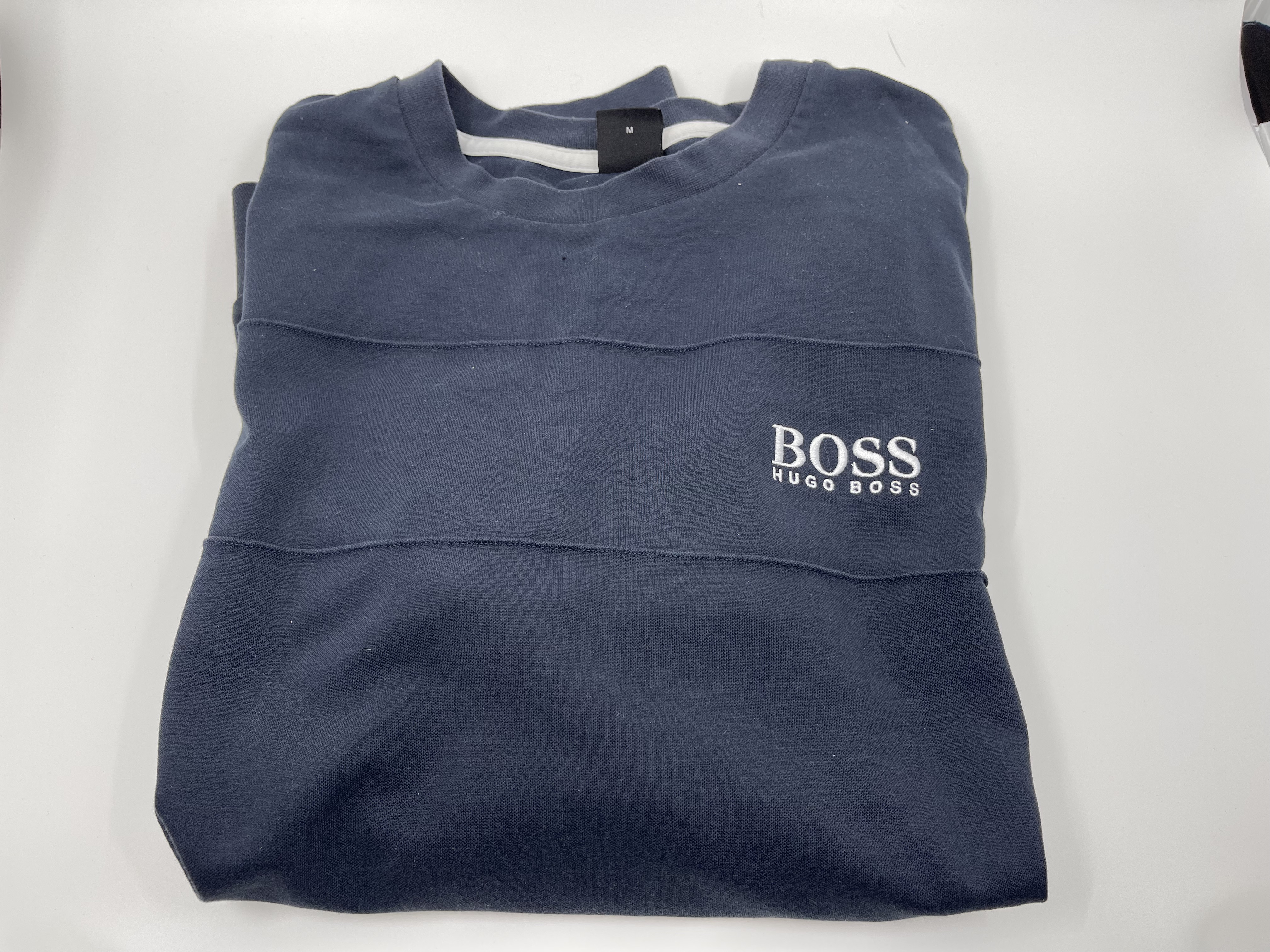 Hugo Boss peysa