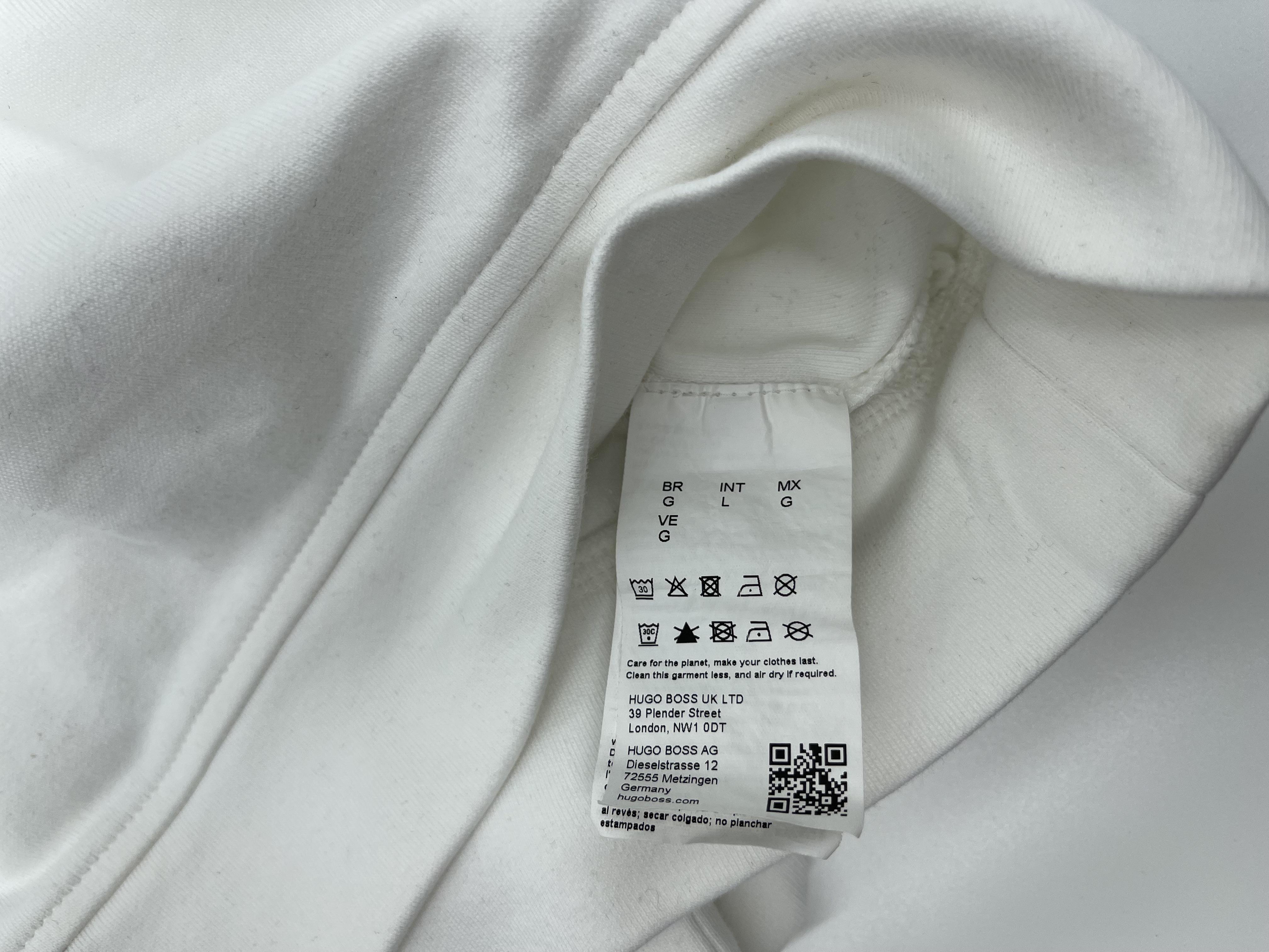 Looney Tunes x Boss peysa