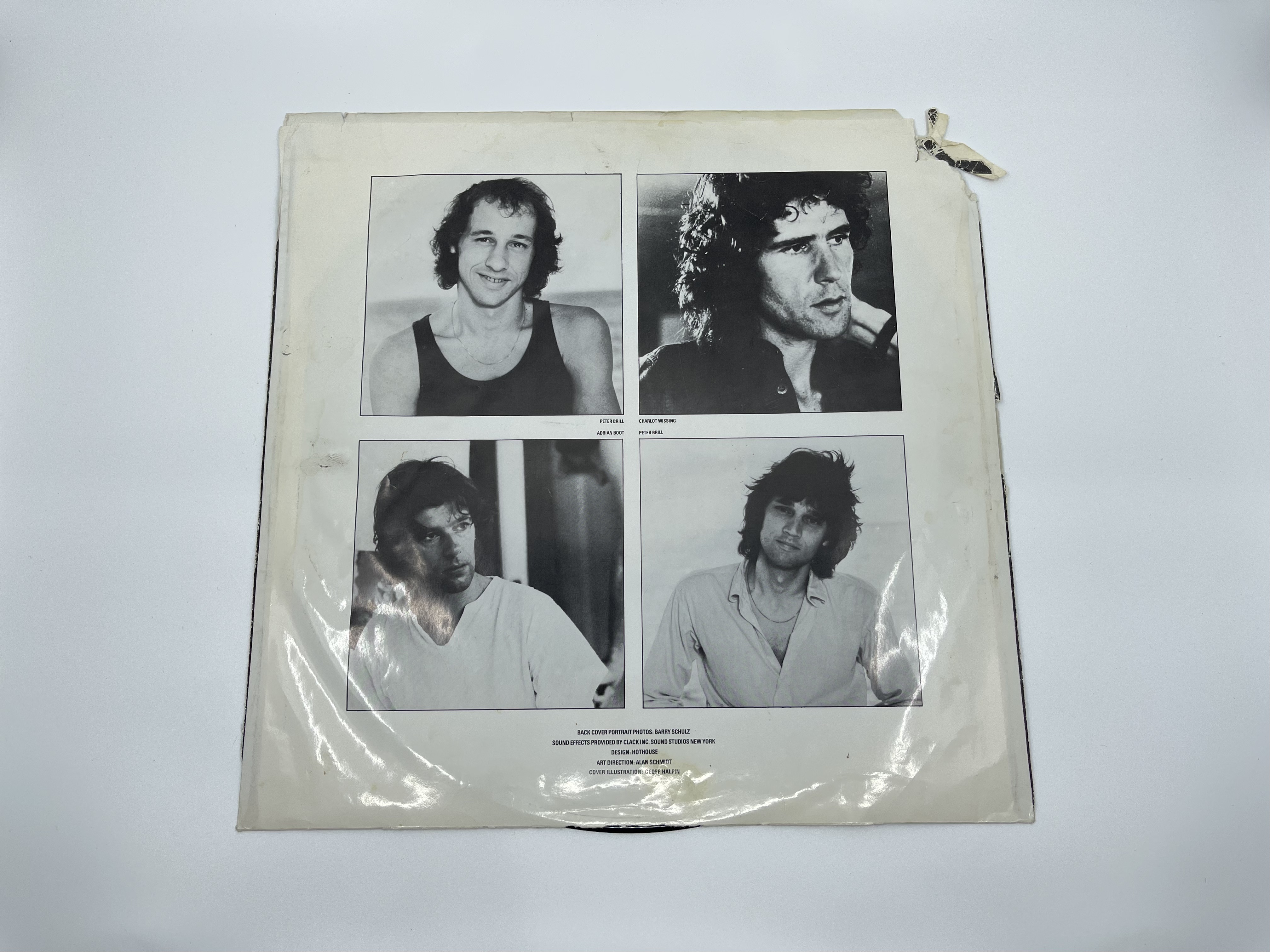 Dire Straits - Communiqué