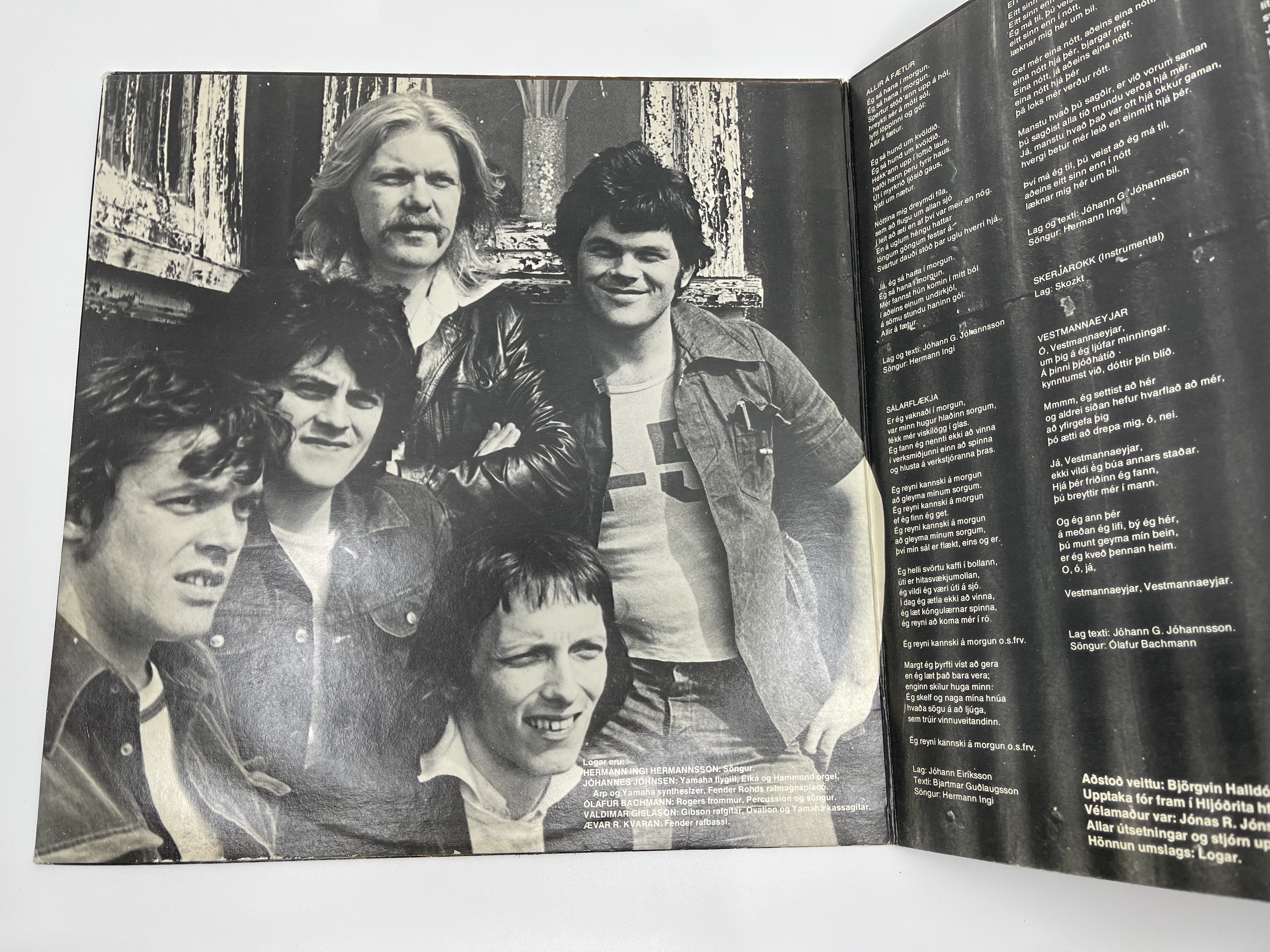 LOGAR - ...mikið var...