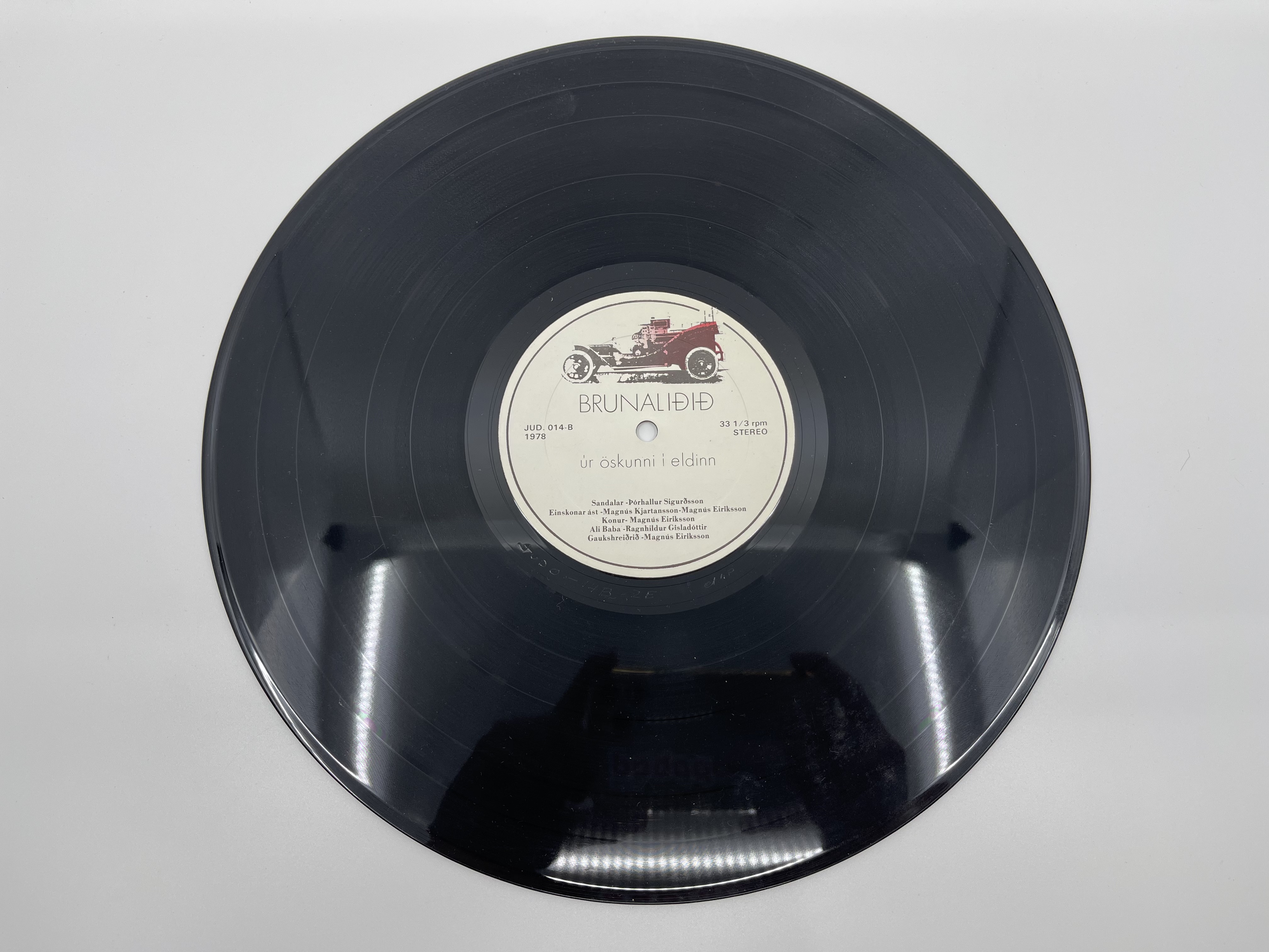 Brunaliðið - úr öskunni í eldinn