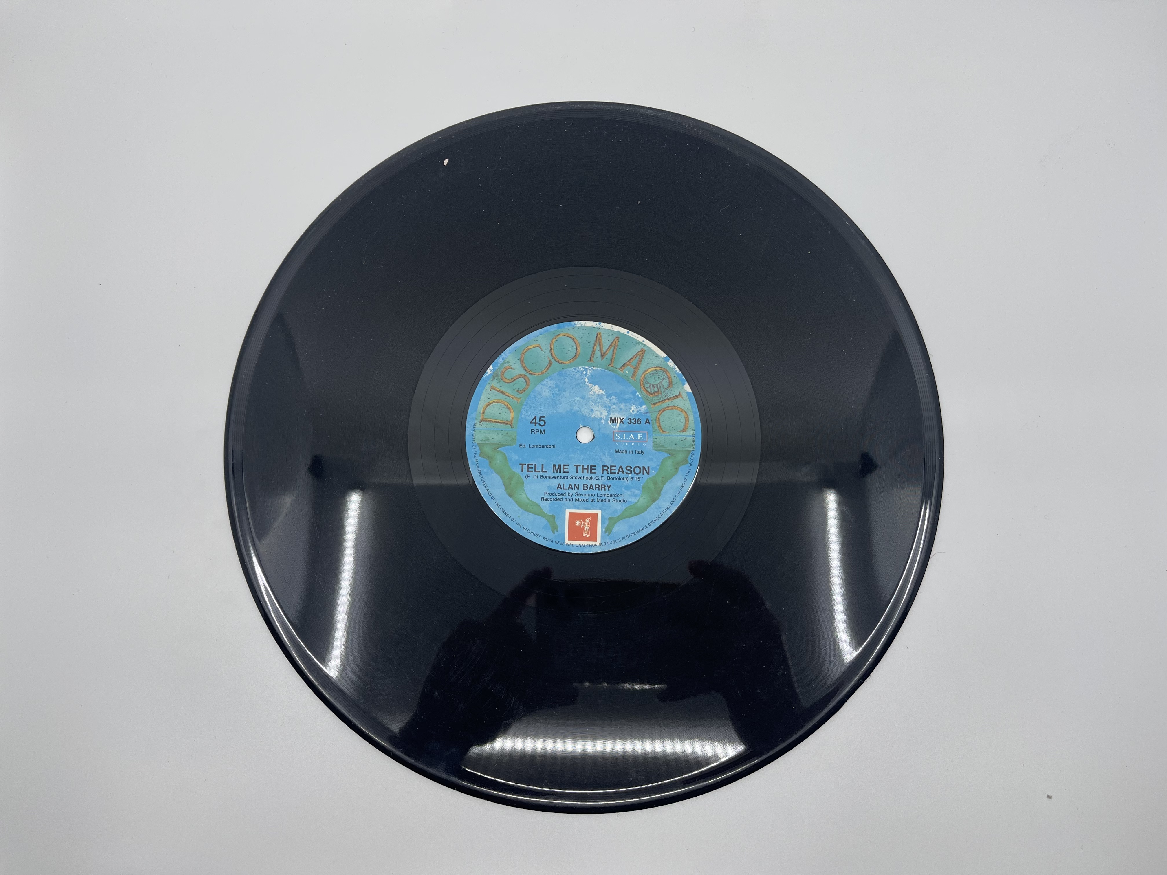 Alan Barry - Tell Me The Reason