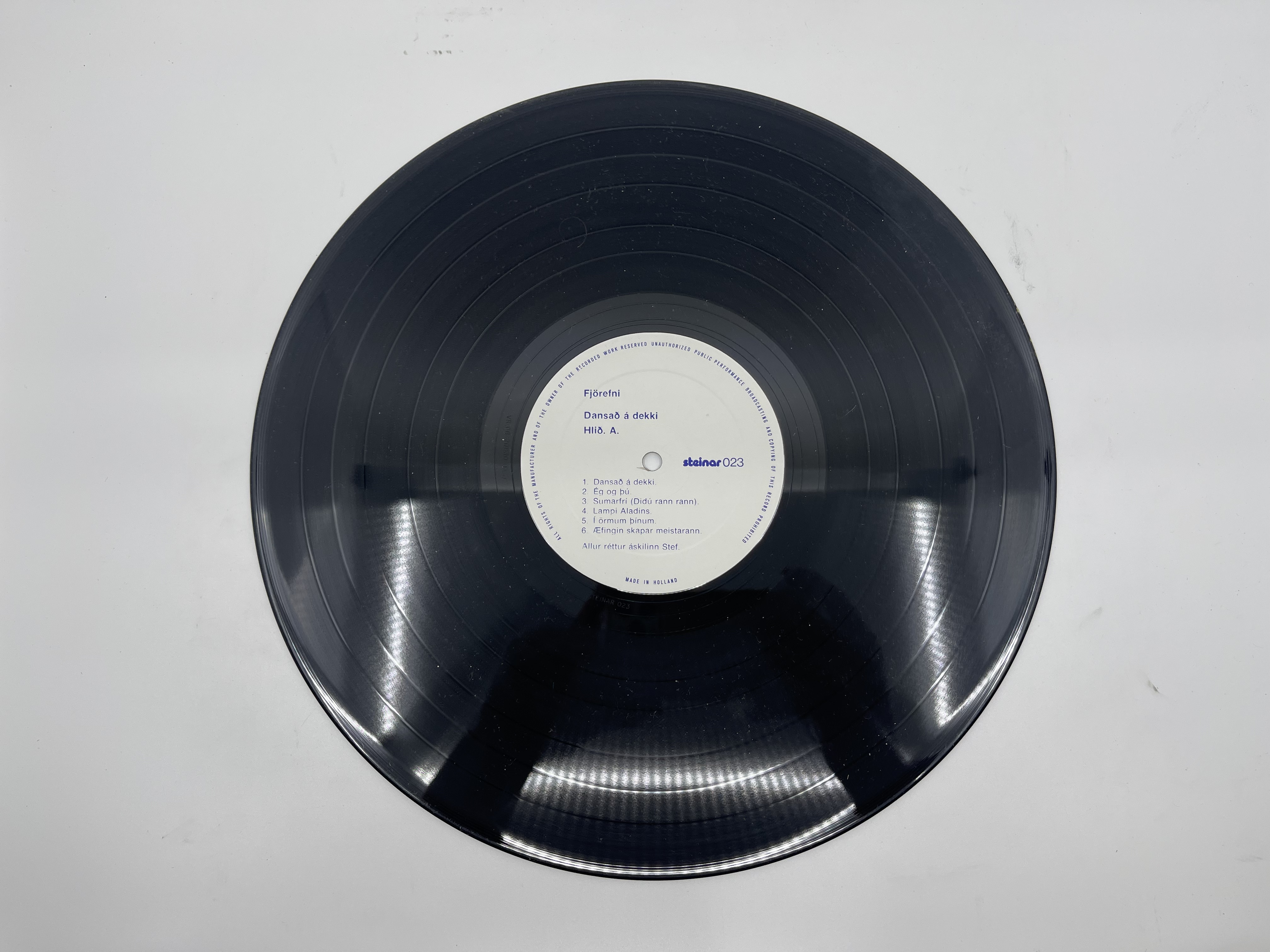 Fjörefni - Dansað á dekki