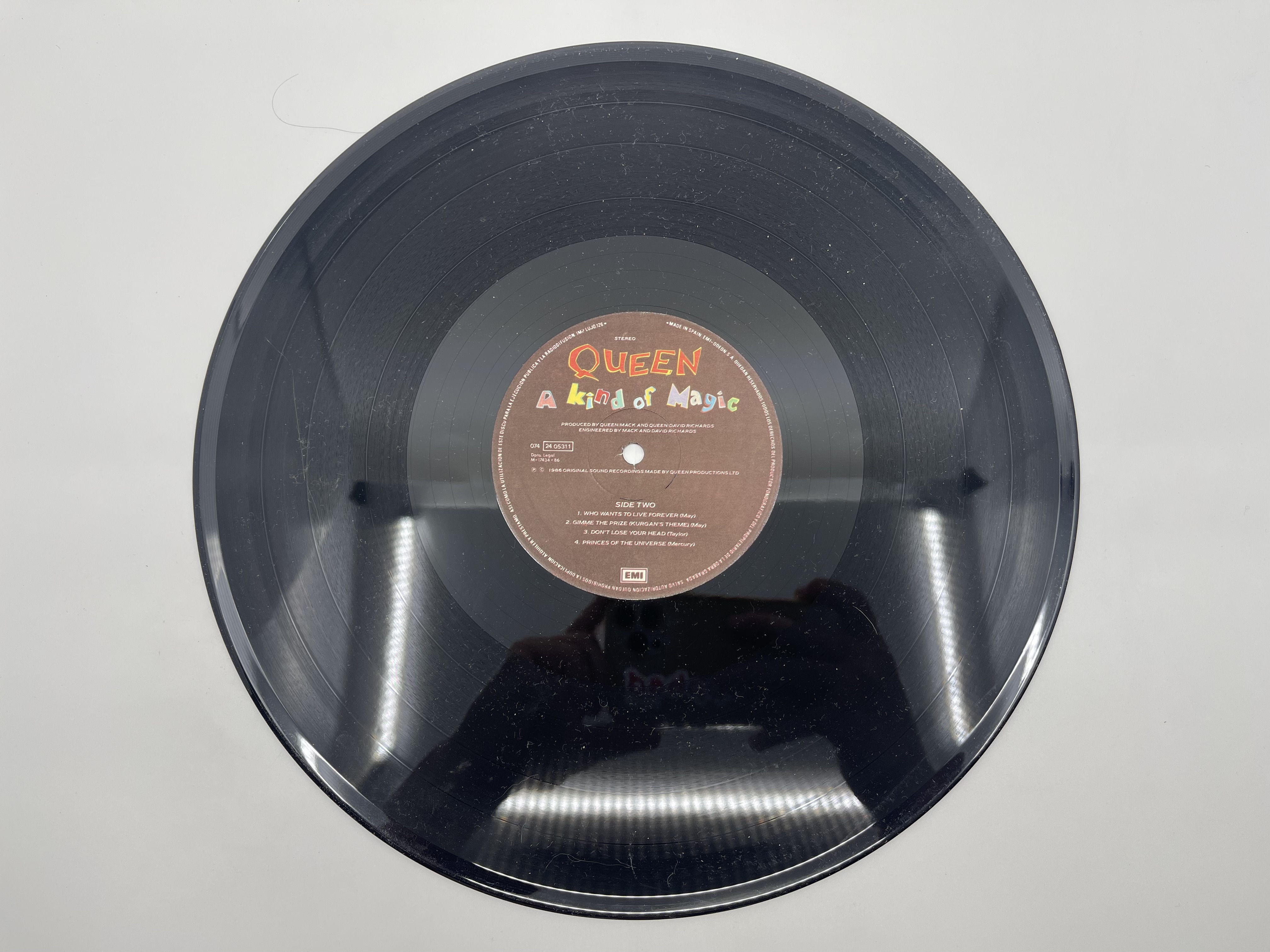 Queen - A kind of Magic