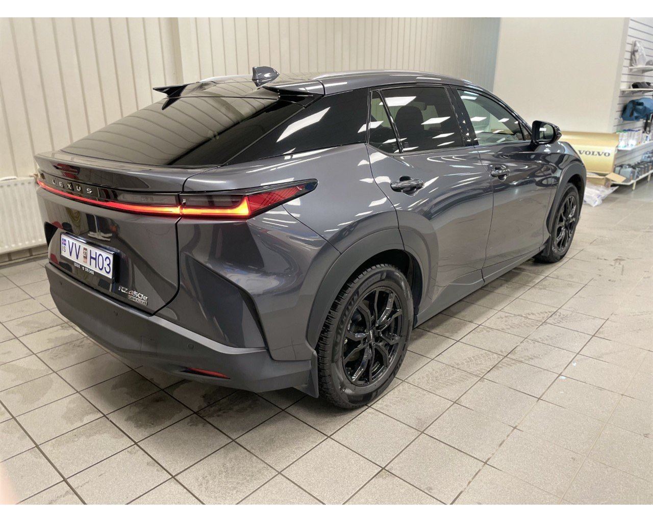 Lexus RZ 450E - 6/2023 - 10þ. km