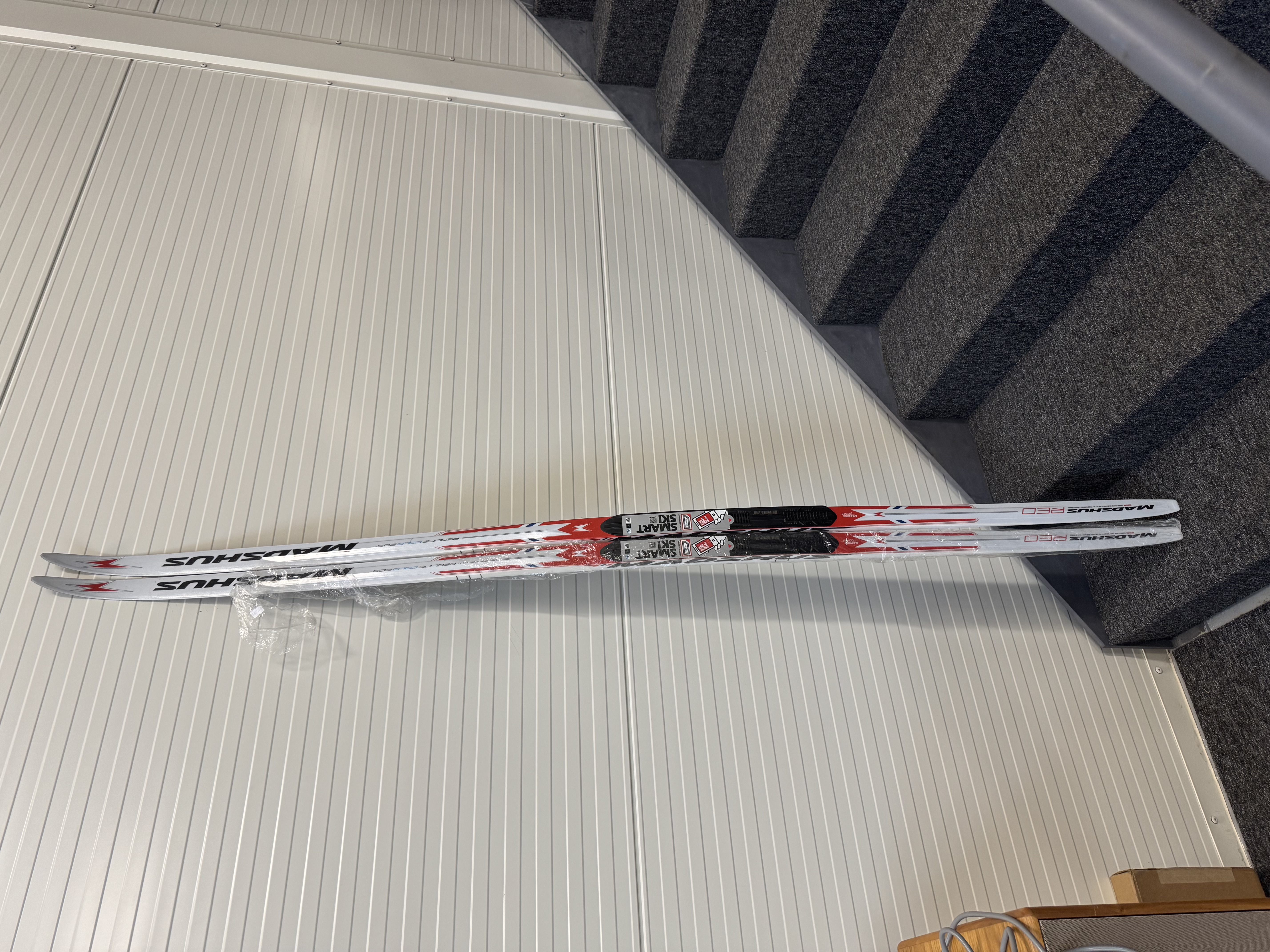Gönguskíði 205 cm Madshus Redline Cold Smart SKI
