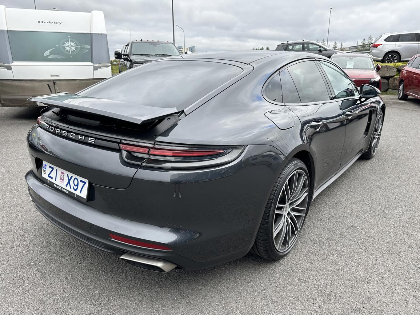 Porsche Panamera 4 E-Hybrid - 7/2017 - 54þ. km