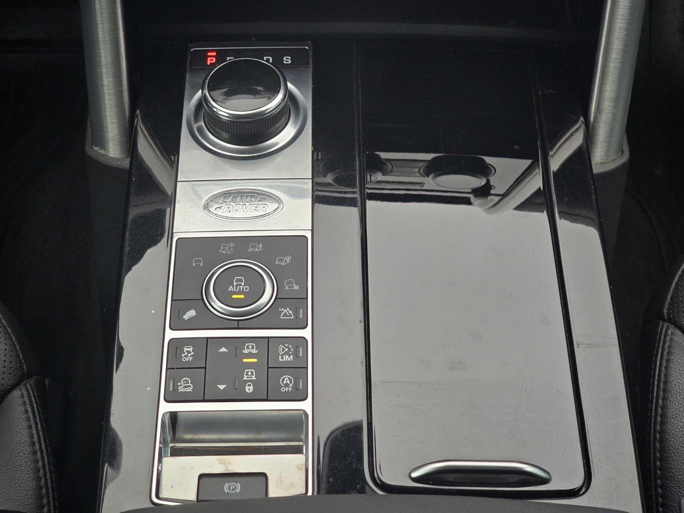 Landrover Discovery 5 HSE - Vél í ábyrgð - 5/2017 - 126þ. km