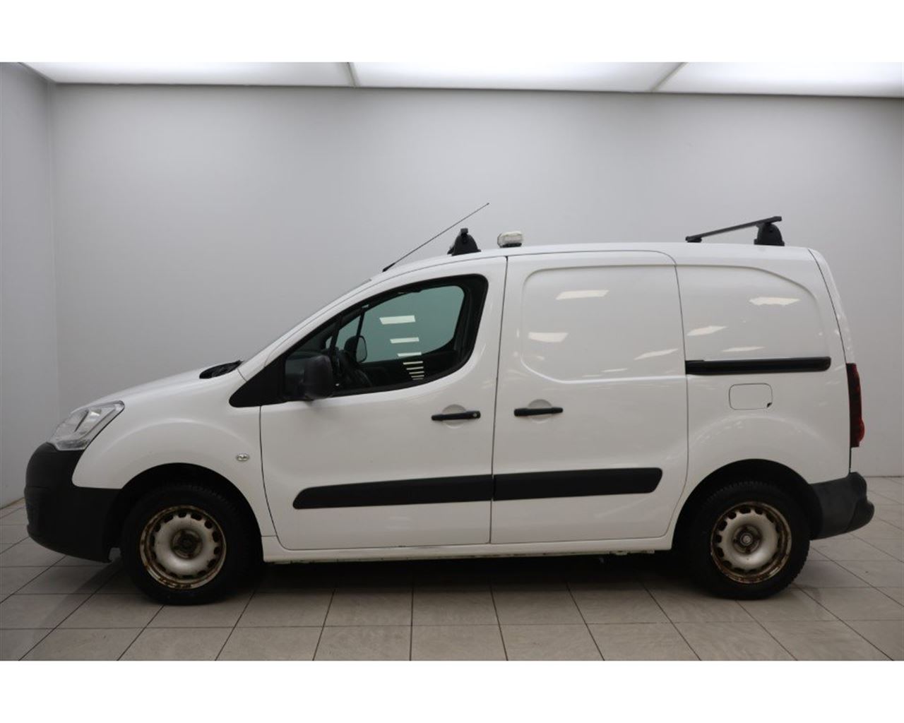 Peugeot Partner Van - 12/2017 - 101þ. km
