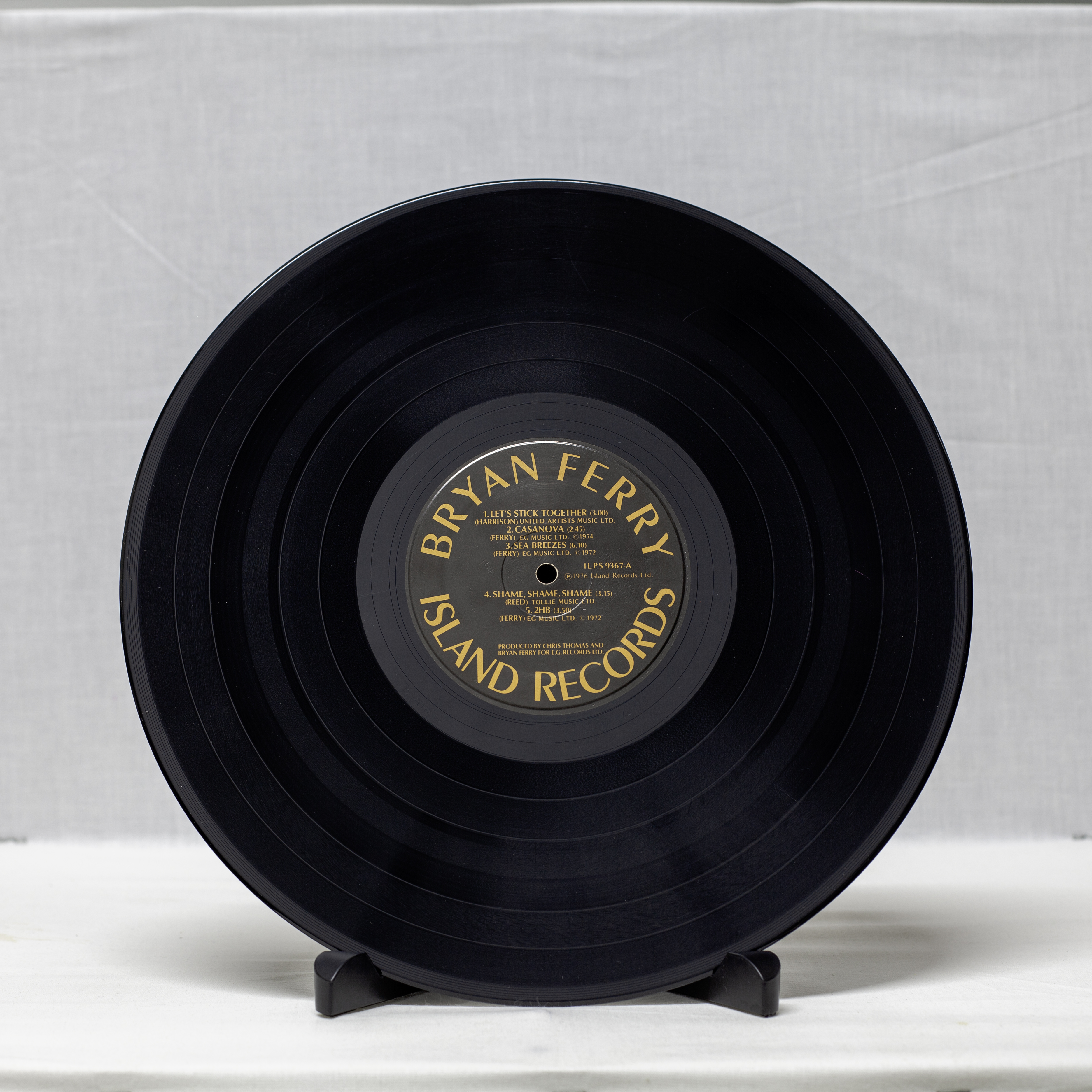 Bryan Ferry – Let's Stick Together