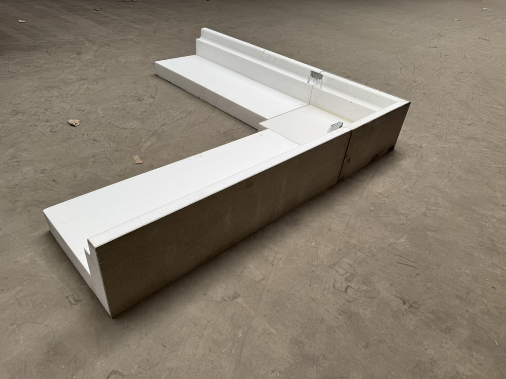 Gólfplata í Sökkulmótun